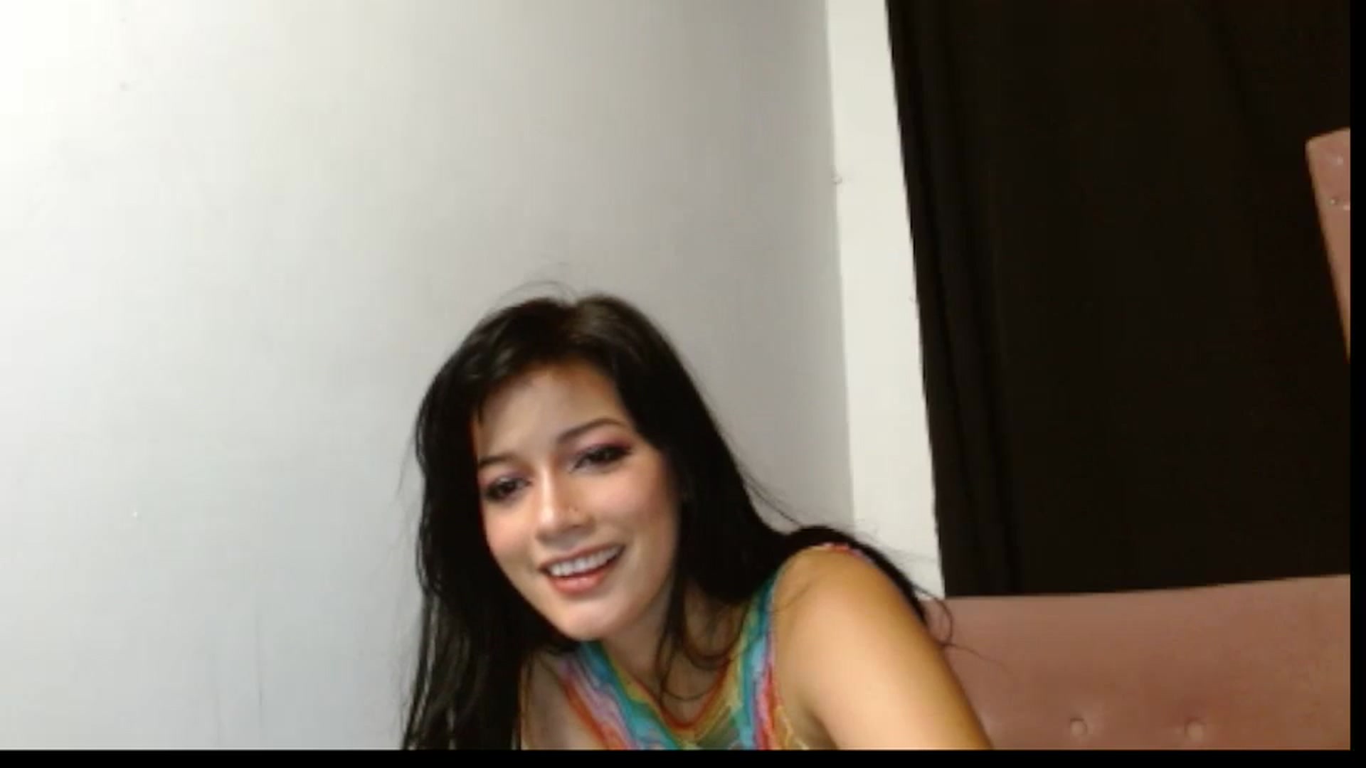 Gallery image thumbnail from Sofii_cute's myfreecams stream on, 11/05/2024, 09:41 image 11 of 20