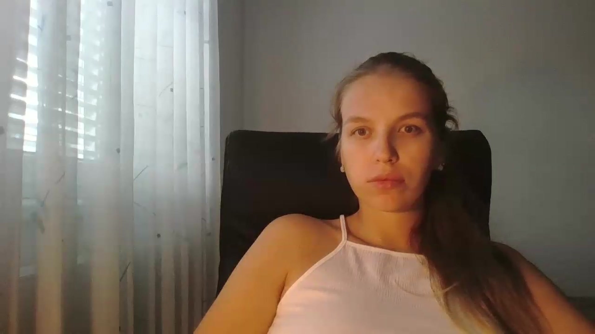Gallery image thumbnail from Sofinka354's myfreecams stream on, 06/11/2026, 09:55 image 20 of 20