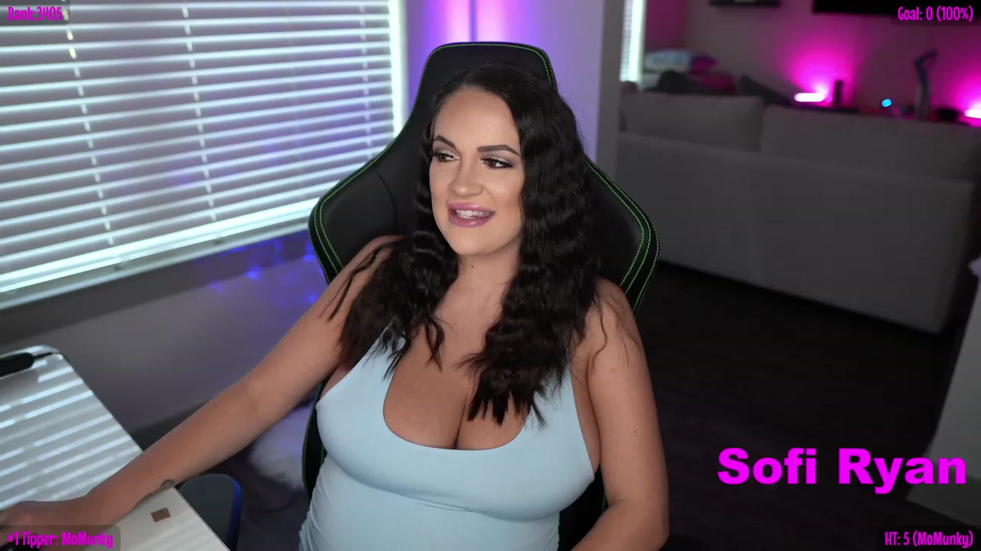 Gallery image thumbnail from Sofiryanxoxo's myfreecams stream on, 08/03/2023, 01:14 image 8 of 20