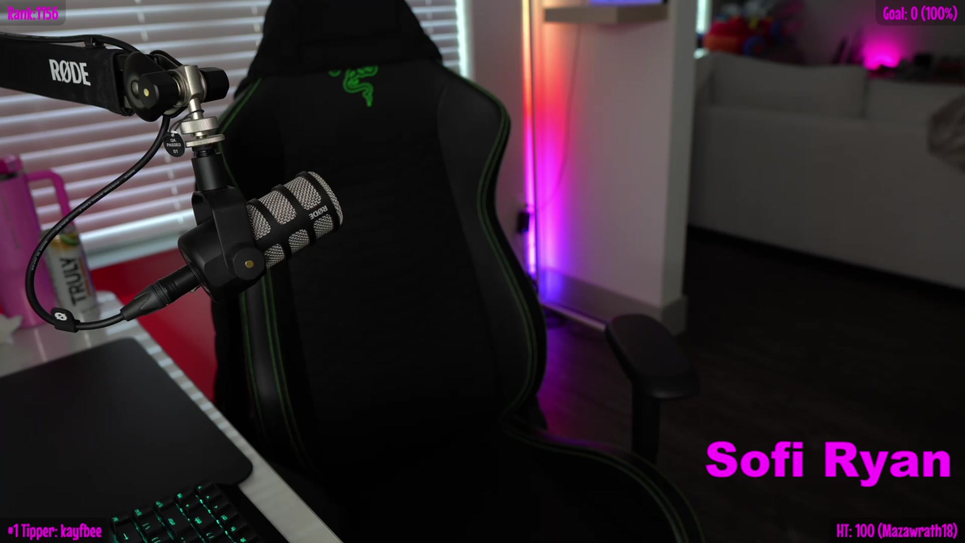 Gallery image thumbnail from Sofiryanxoxo's myfreecams stream on, 03/12/2024, 23:43 image 15 of 20