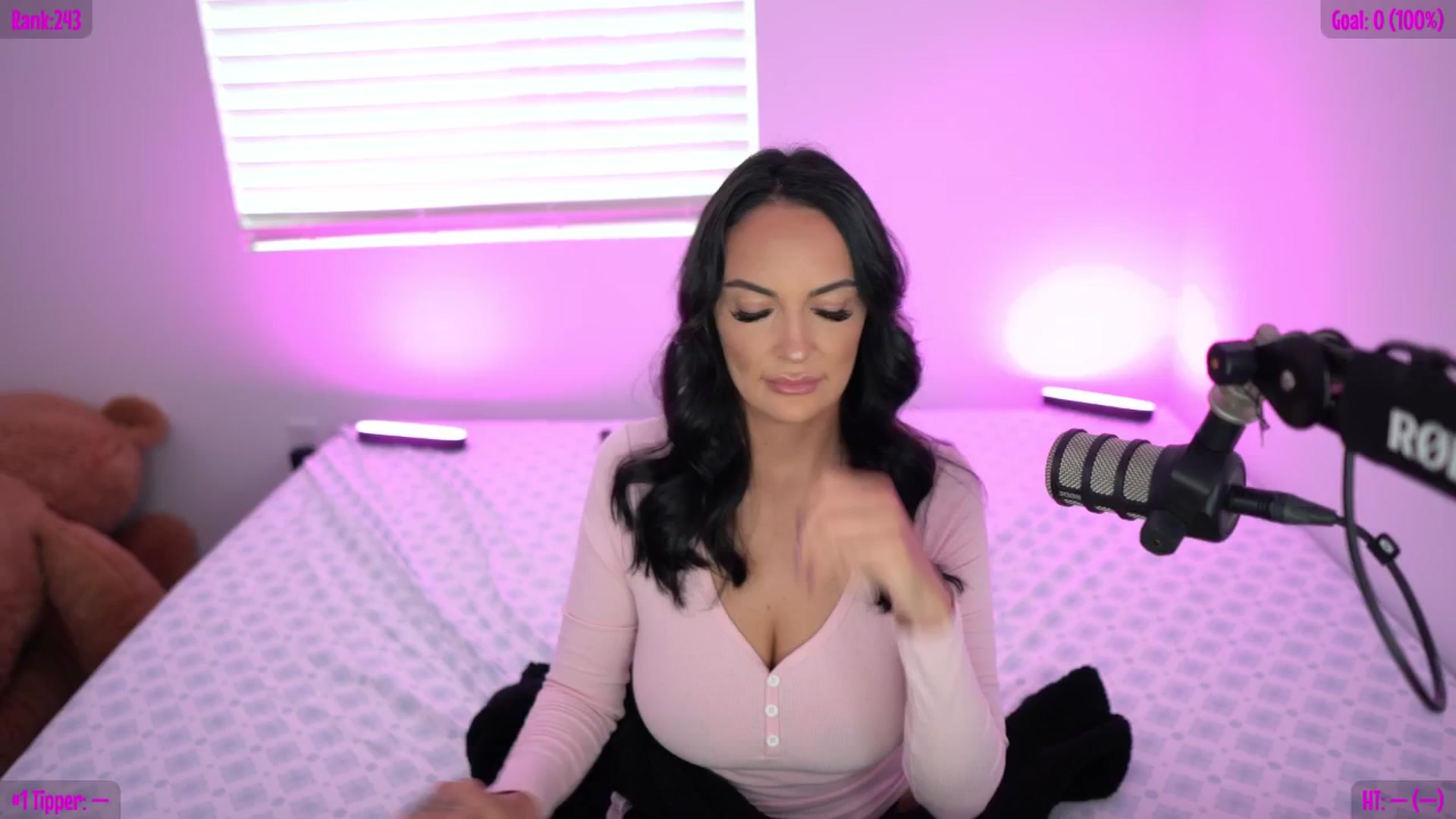Gallery image thumbnail from Sofiryanxoxo's myfreecams stream on, 02/16/2026, 21:52 image 9 of 20