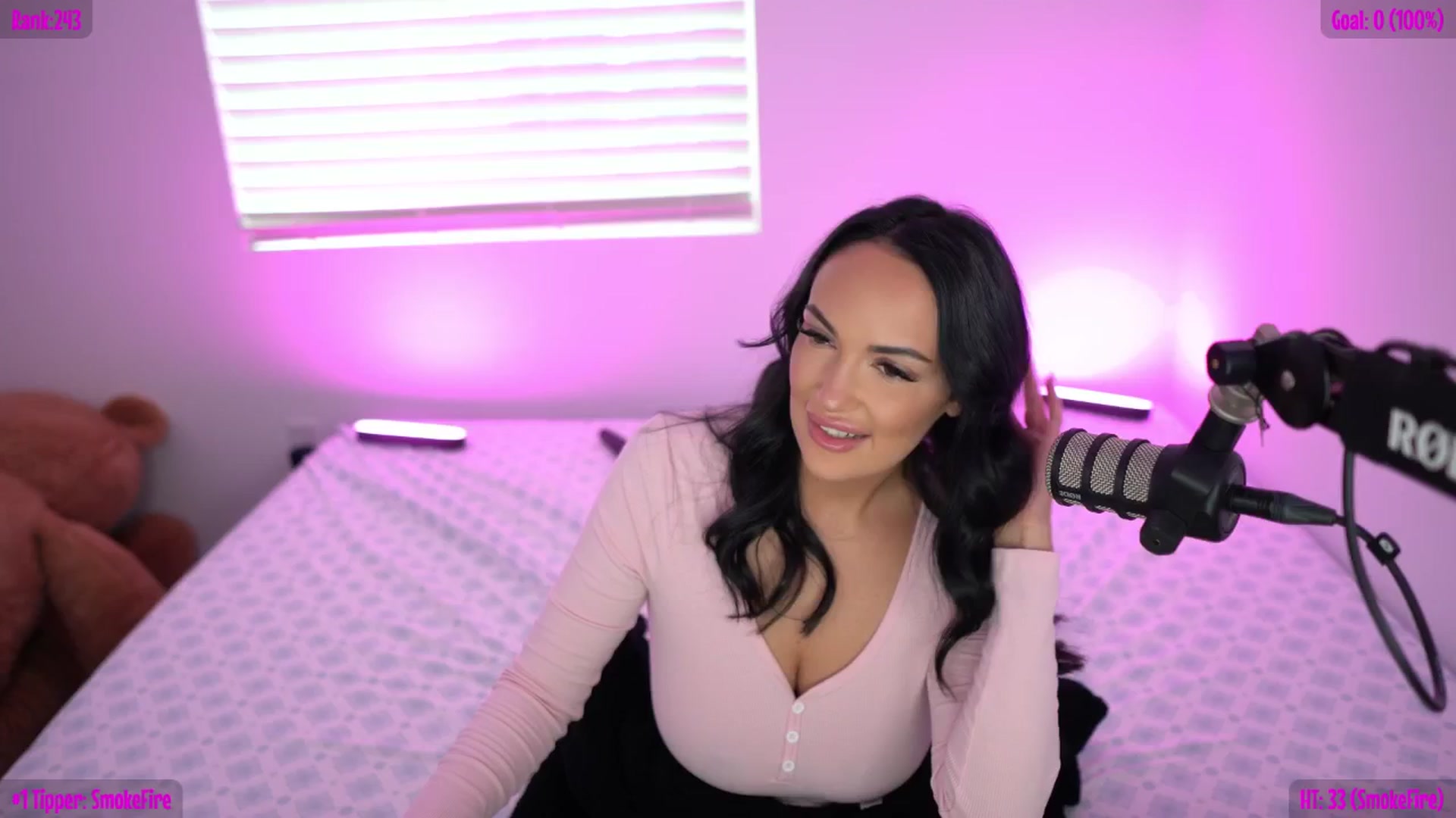 Gallery image thumbnail from Sofiryanxoxo's myfreecams stream on, 02/16/2026, 21:52 image 17 of 20