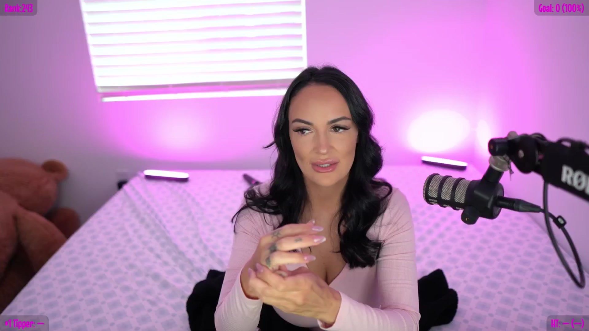 Gallery image thumbnail from Sofiryanxoxo's myfreecams stream on, 02/16/2026, 21:52 image 14 of 20
