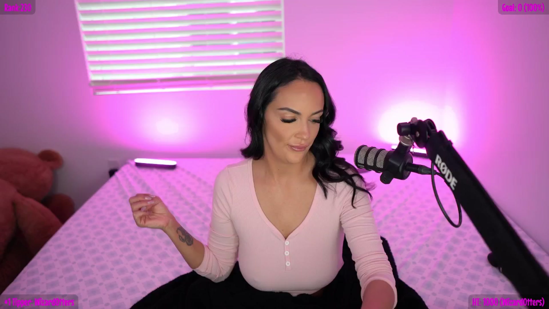 Gallery image thumbnail from Sofiryanxoxo's myfreecams stream on, 02/17/2026, 02:12 image 12 of 20