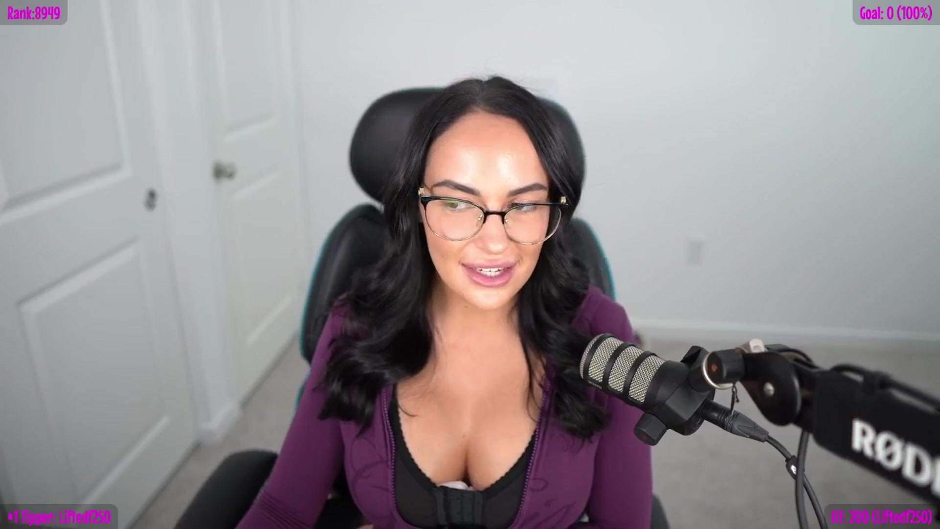Gallery image thumbnail from Sofiryanxoxo's myfreecams stream on, 04/18/2026, 20:53 image 10 of 20