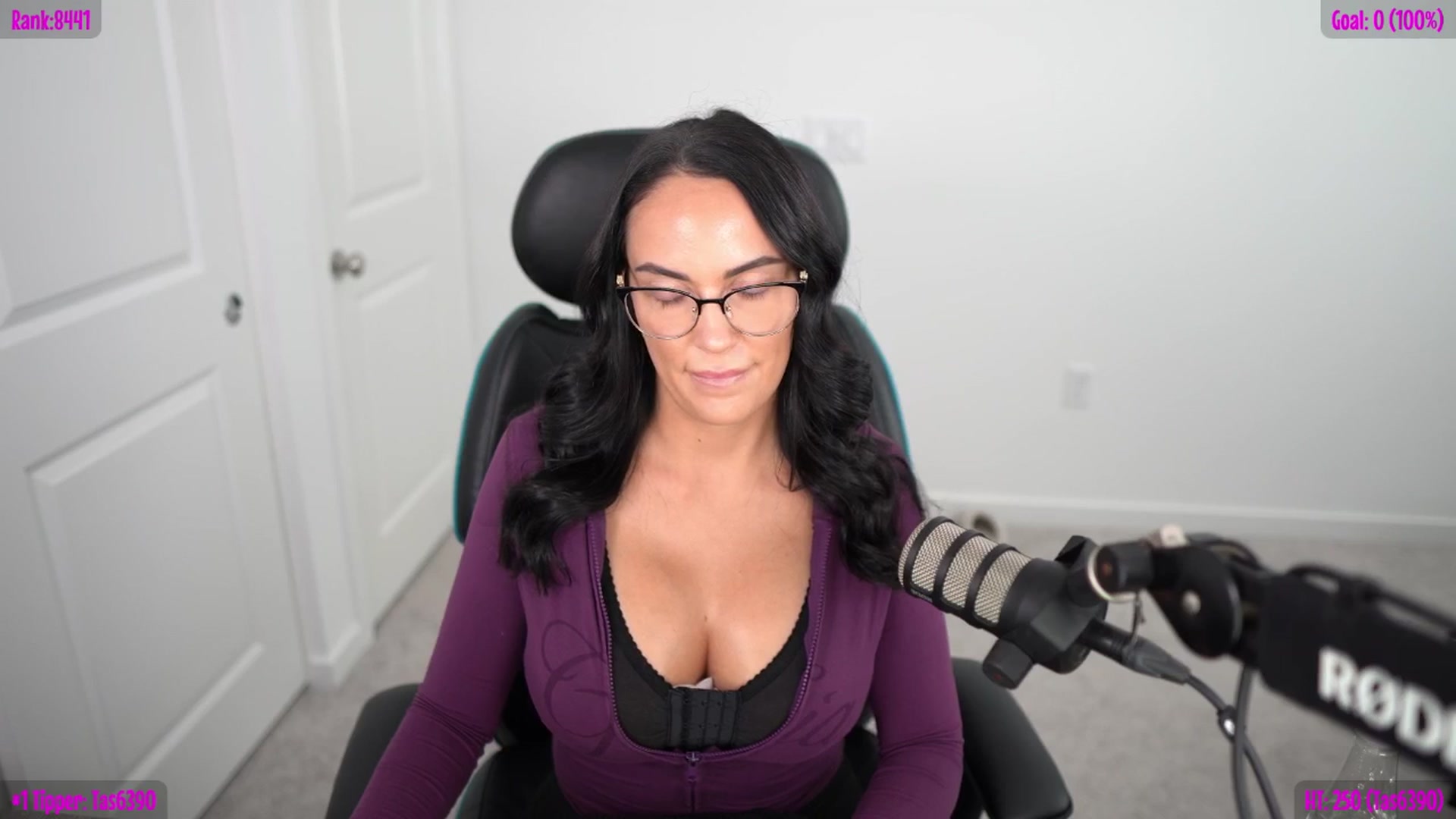 Gallery image thumbnail from Sofiryanxoxo's myfreecams stream on, 04/18/2026, 20:53 image 18 of 20