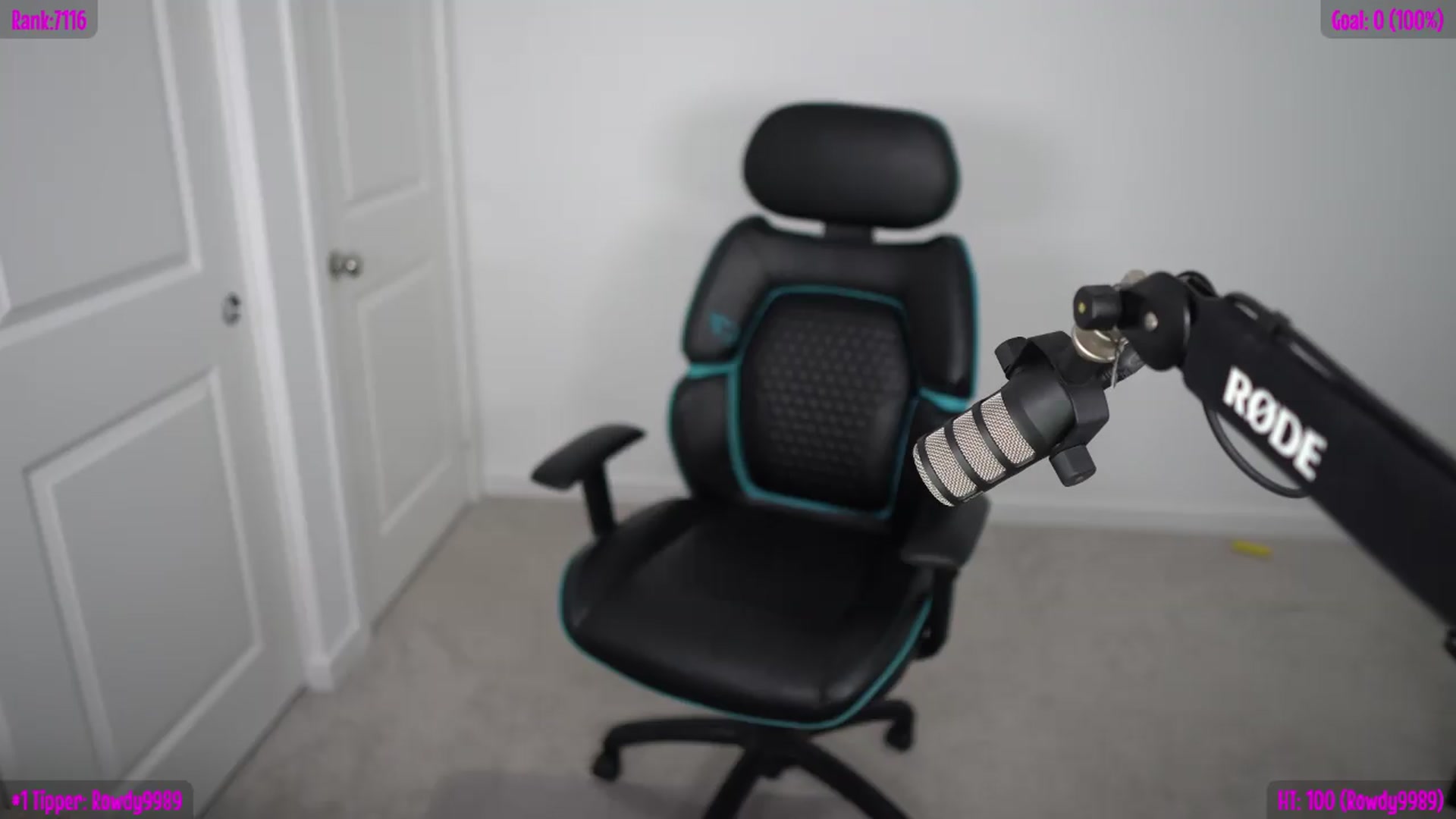 Gallery image thumbnail from Sofiryanxoxo's myfreecams stream on, 04/26/2026, 24:41 image 4 of 20