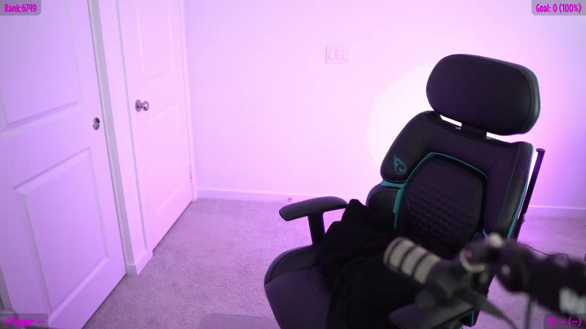 Gallery image thumbnail from Sofiryanxoxo's myfreecams stream on, 07/27/2026, 23:21 image 6 of 20