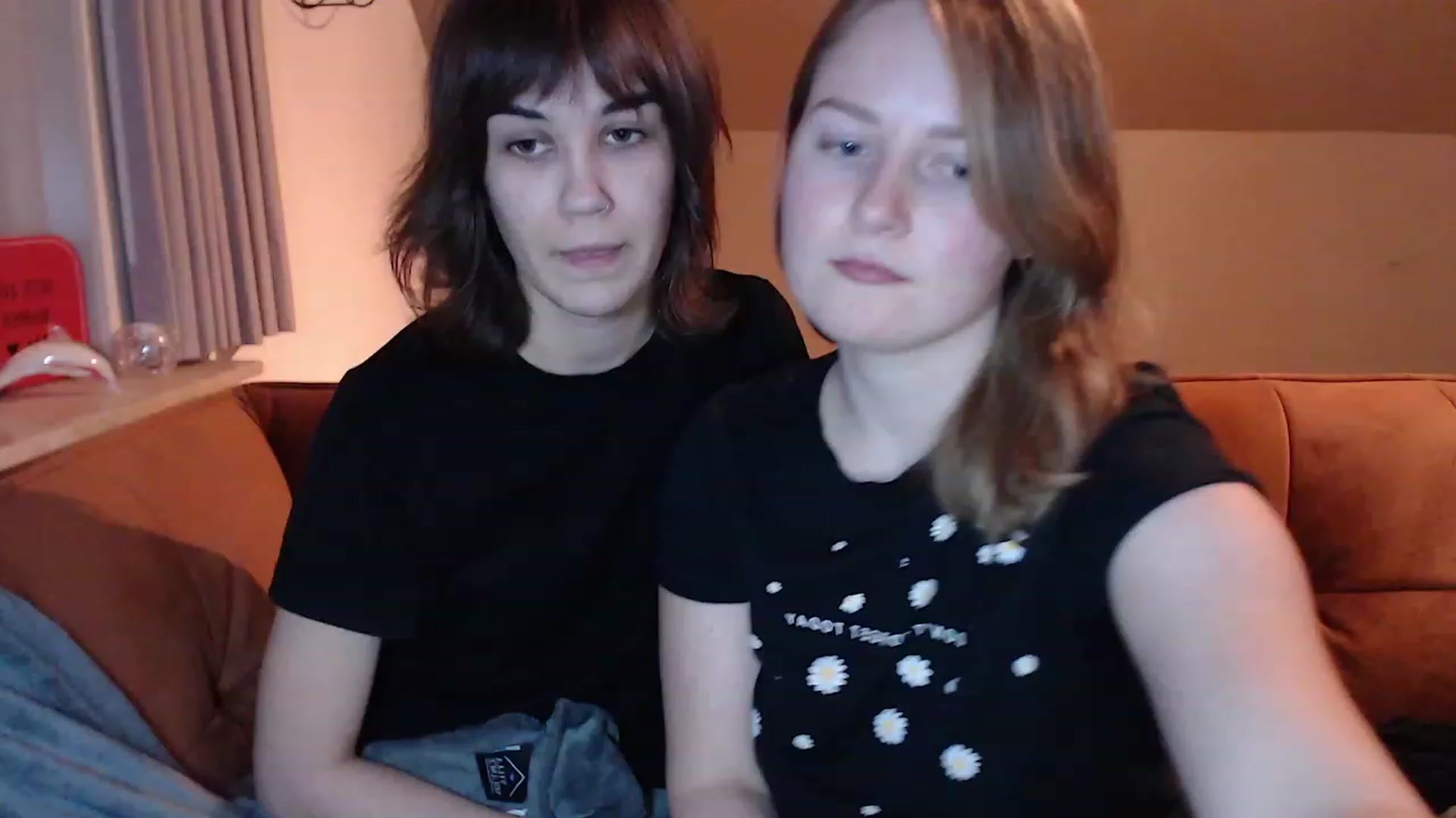 Gallery image thumbnail from SoftArt's myfreecams stream on, 01/26/2024, 20:18 image 15 of 20