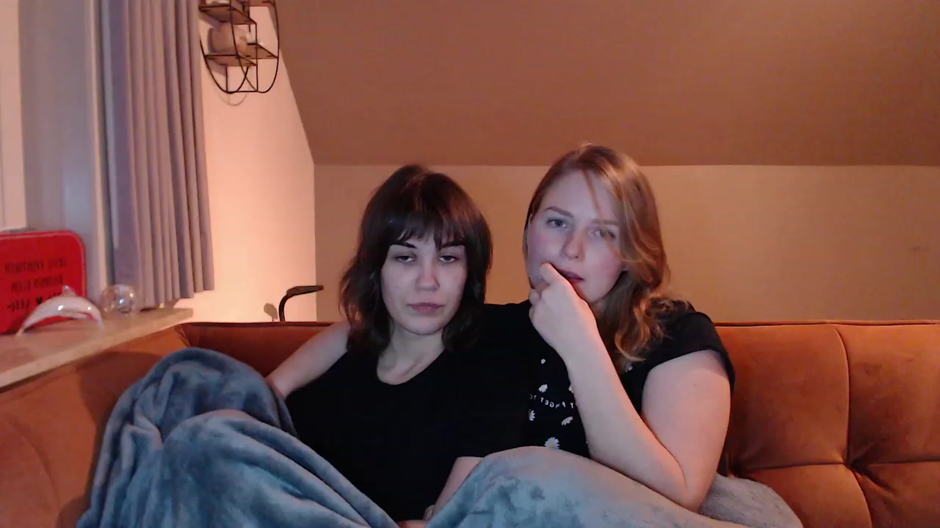 Gallery image thumbnail from SoftArt's myfreecams stream on, 01/26/2024, 21:13 image 7 of 20