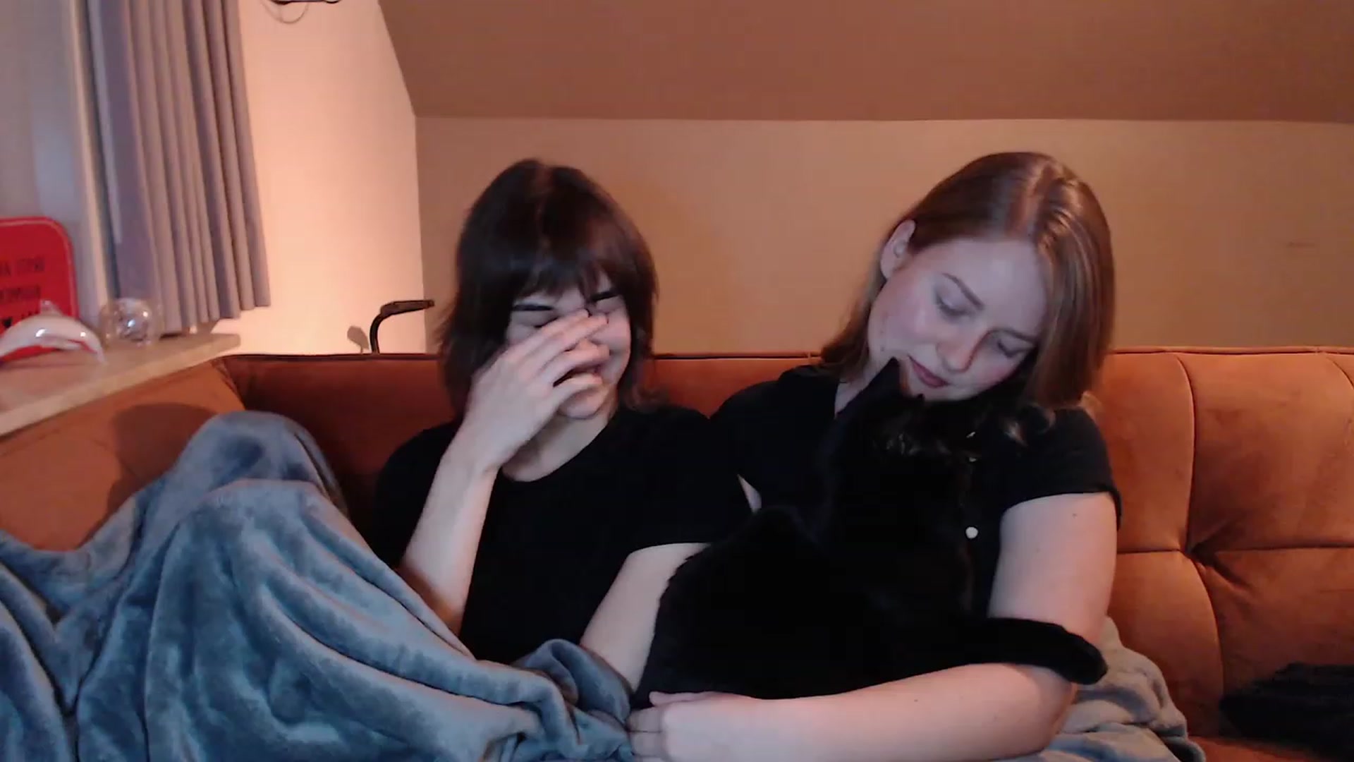Gallery image thumbnail from SoftArt's myfreecams stream on, 01/26/2024, 21:13 image 3 of 20
