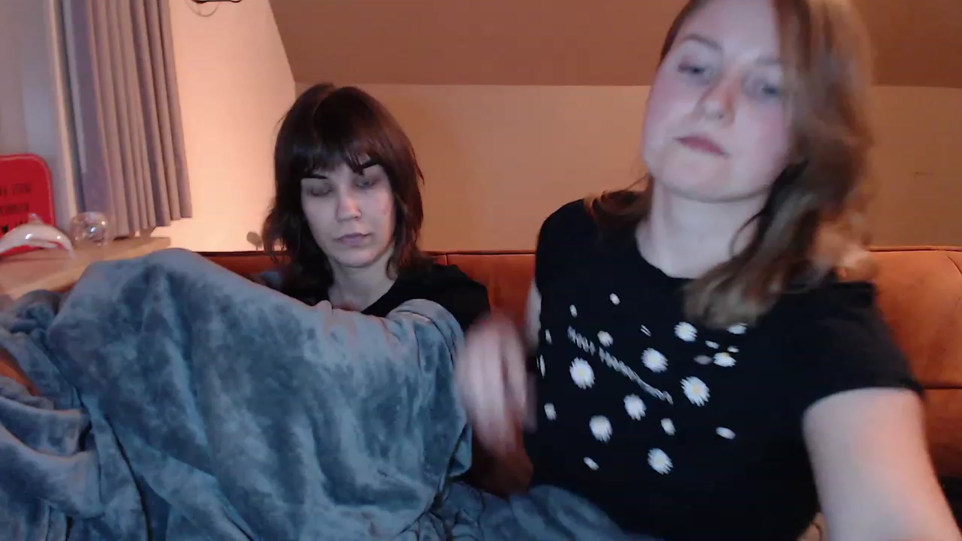 Gallery image thumbnail from SoftArt's myfreecams stream on, 01/26/2024, 21:13 image 1 of 20