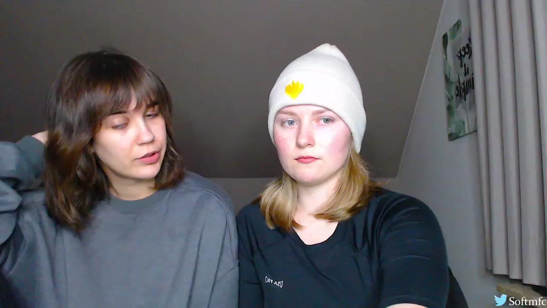 Gallery image thumbnail from SoftArt's myfreecams stream on, 02/01/2024, 18:17 image 12 of 20