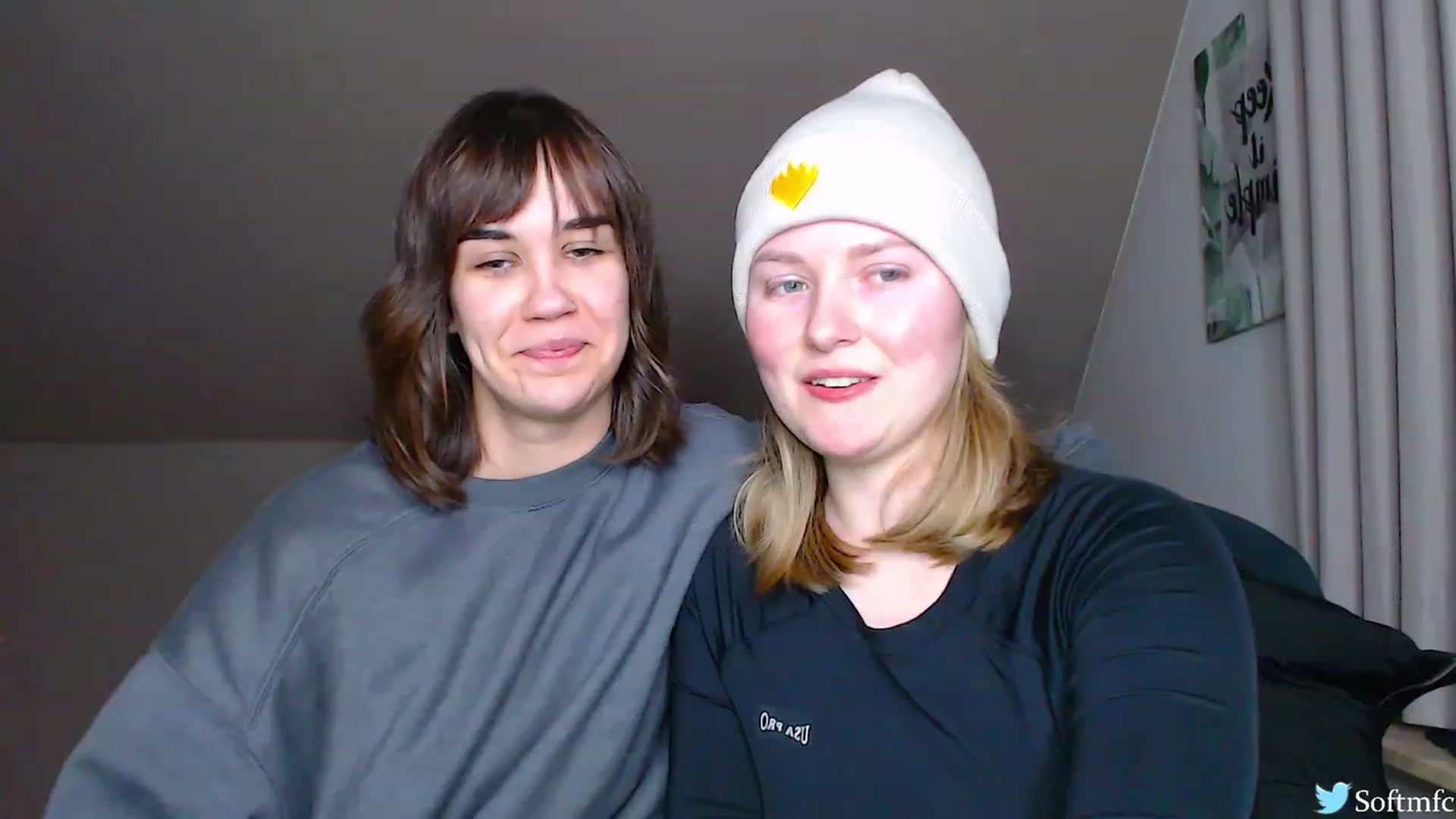Gallery image thumbnail from SoftArt's myfreecams stream on, 02/01/2024, 18:17 image 20 of 20