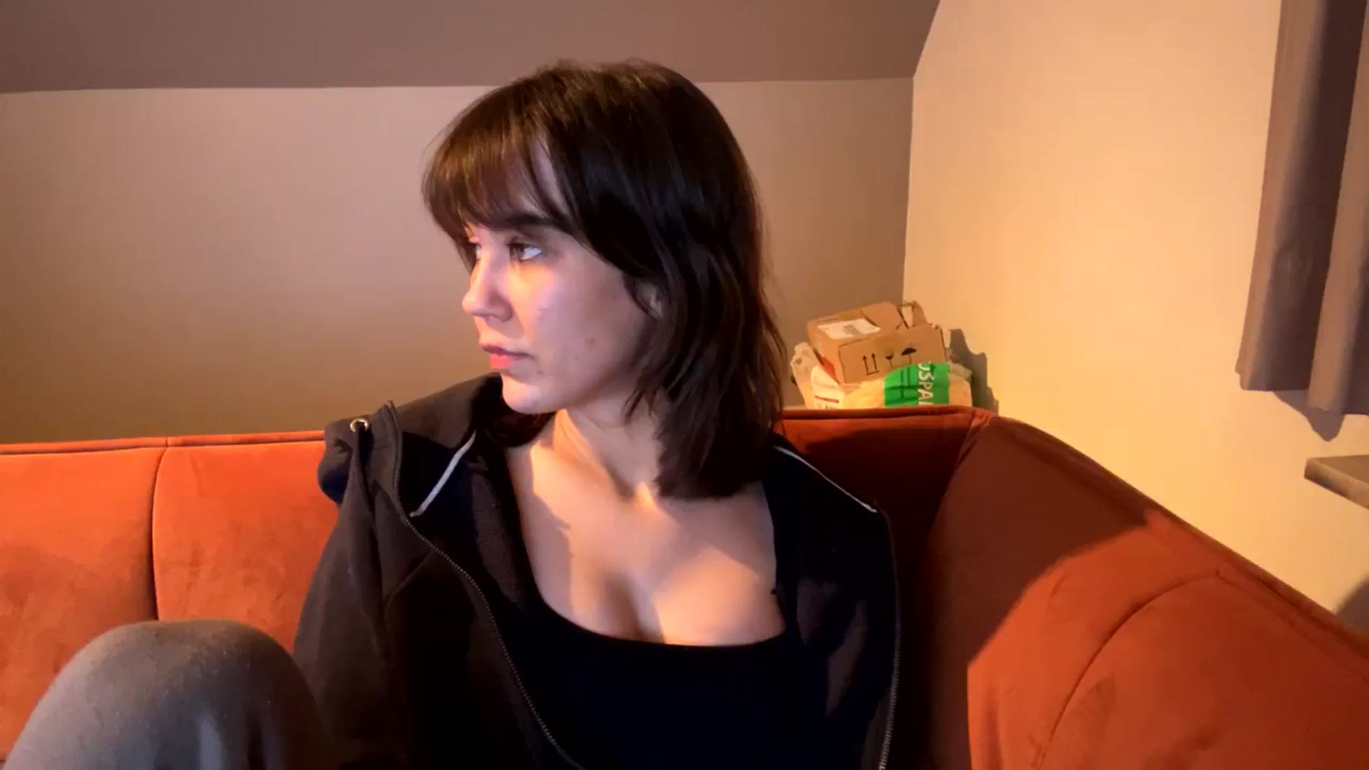 Gallery image thumbnail from SoftArt's myfreecams stream on, 03/11/2024, 01:40 image 4 of 20