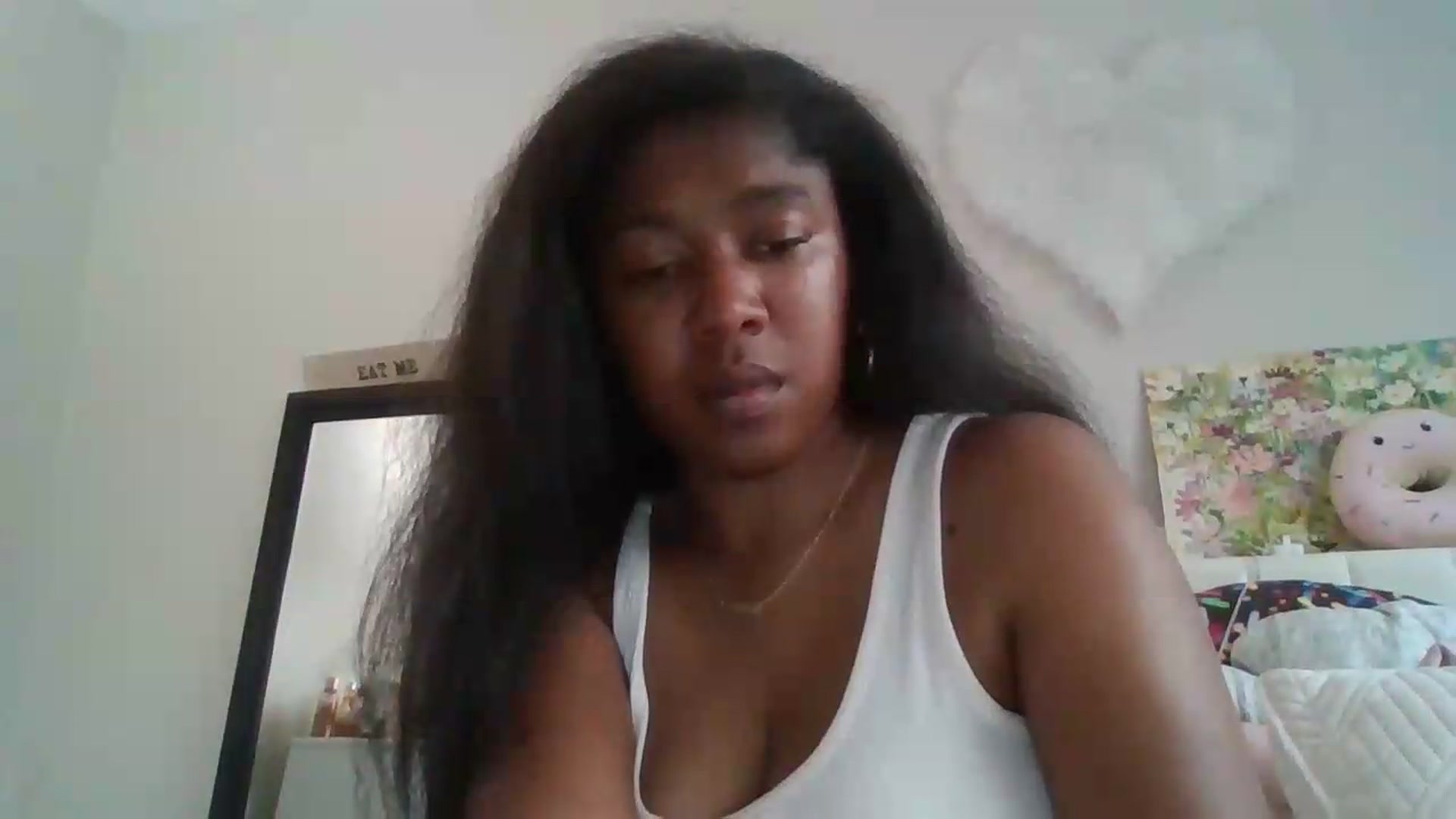 Gallery image thumbnail from SoftChocolate1's myfreecams stream on, 07/20/2026, 23:47 image 17 of 20
