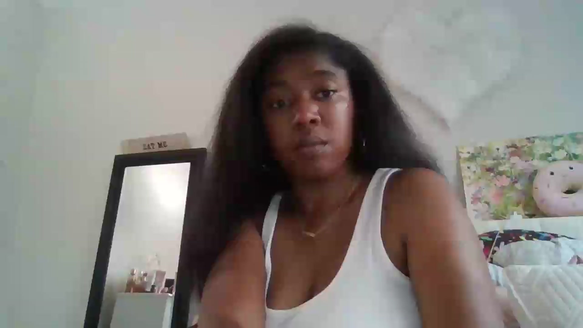 Gallery image thumbnail from SoftChocolate1's myfreecams stream on, 07/20/2026, 23:47 image 16 of 20