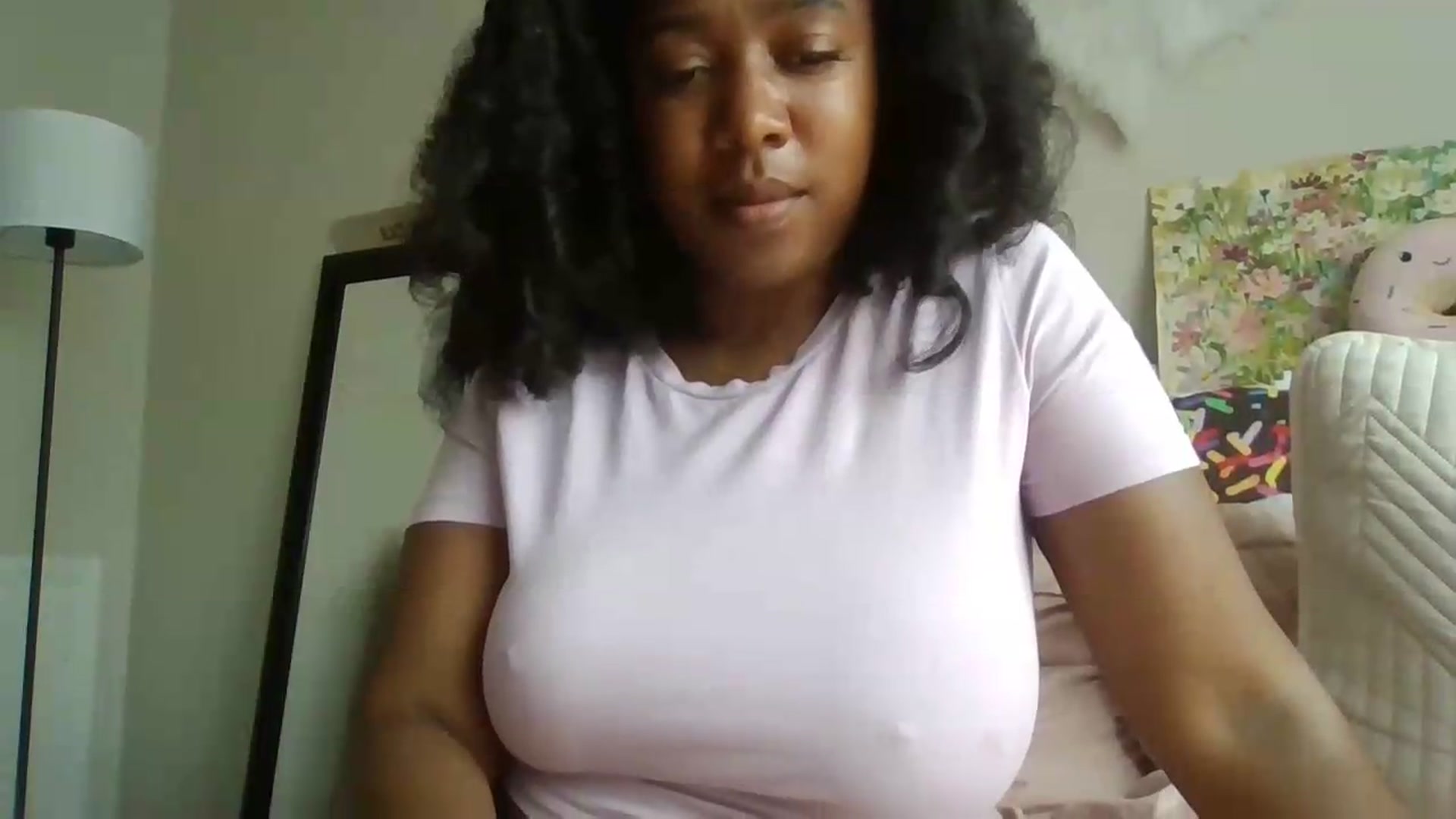 Gallery image thumbnail from SoftChocolate1's myfreecams stream on, 07/23/2026, 15:31 image 15 of 20