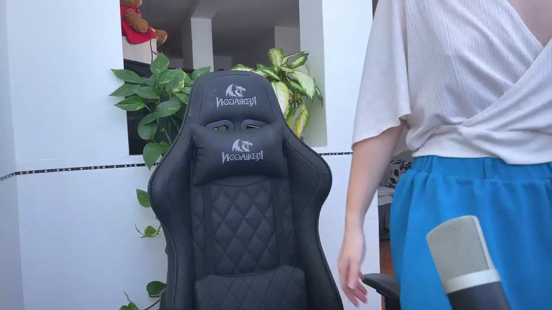 Gallery image thumbnail from Soft_purr's myfreecams stream on, 04/30/2023, 11:31 image 8 of 20