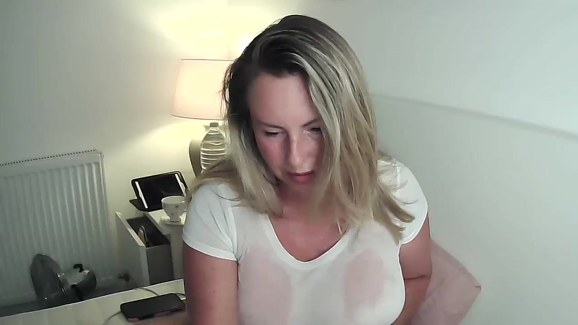 Gallery image thumbnail from SoftlyKatie's myfreecams stream on, 06/25/2025, 20:57 image 5 of 20
