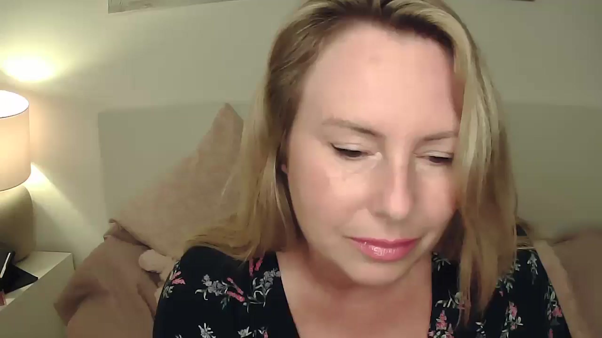 Gallery image thumbnail from SoftlyKatie's myfreecams stream on, 07/31/2025, 21:13 image 1 of 20