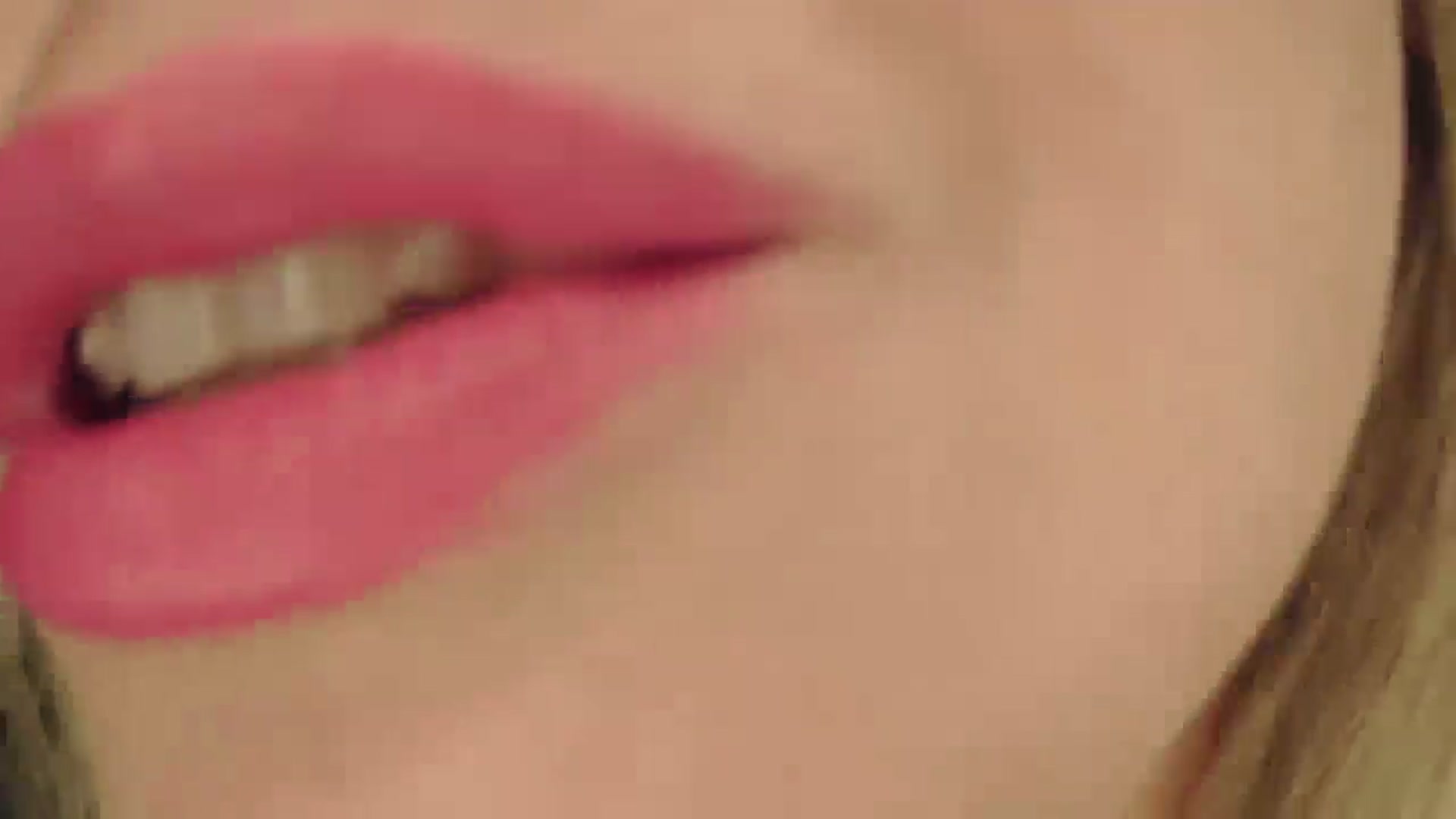 Gallery image thumbnail from SoftlyKatie's myfreecams stream on, 09/09/2025, 08:47 image 9 of 20