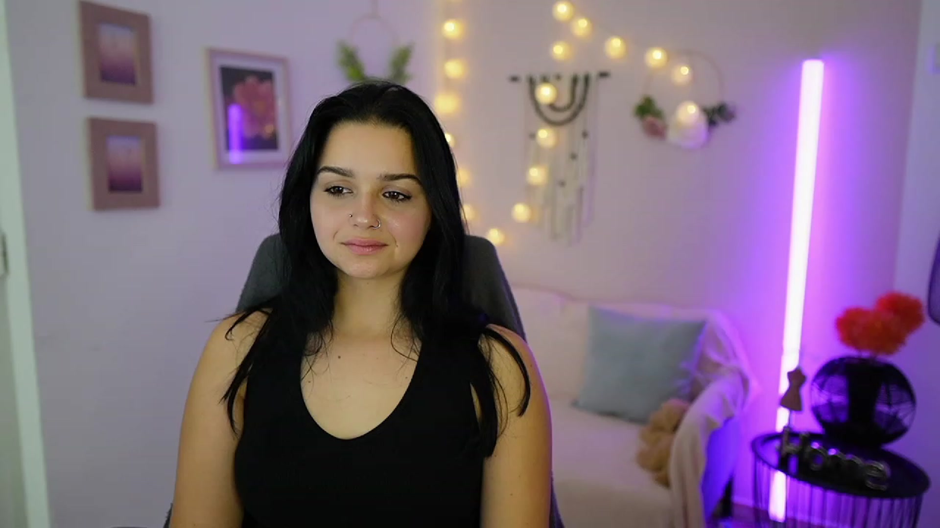 Gallery image thumbnail from Sola_Zola18's myfreecams stream on, 10/10/2023, 18:58 image 8 of 20