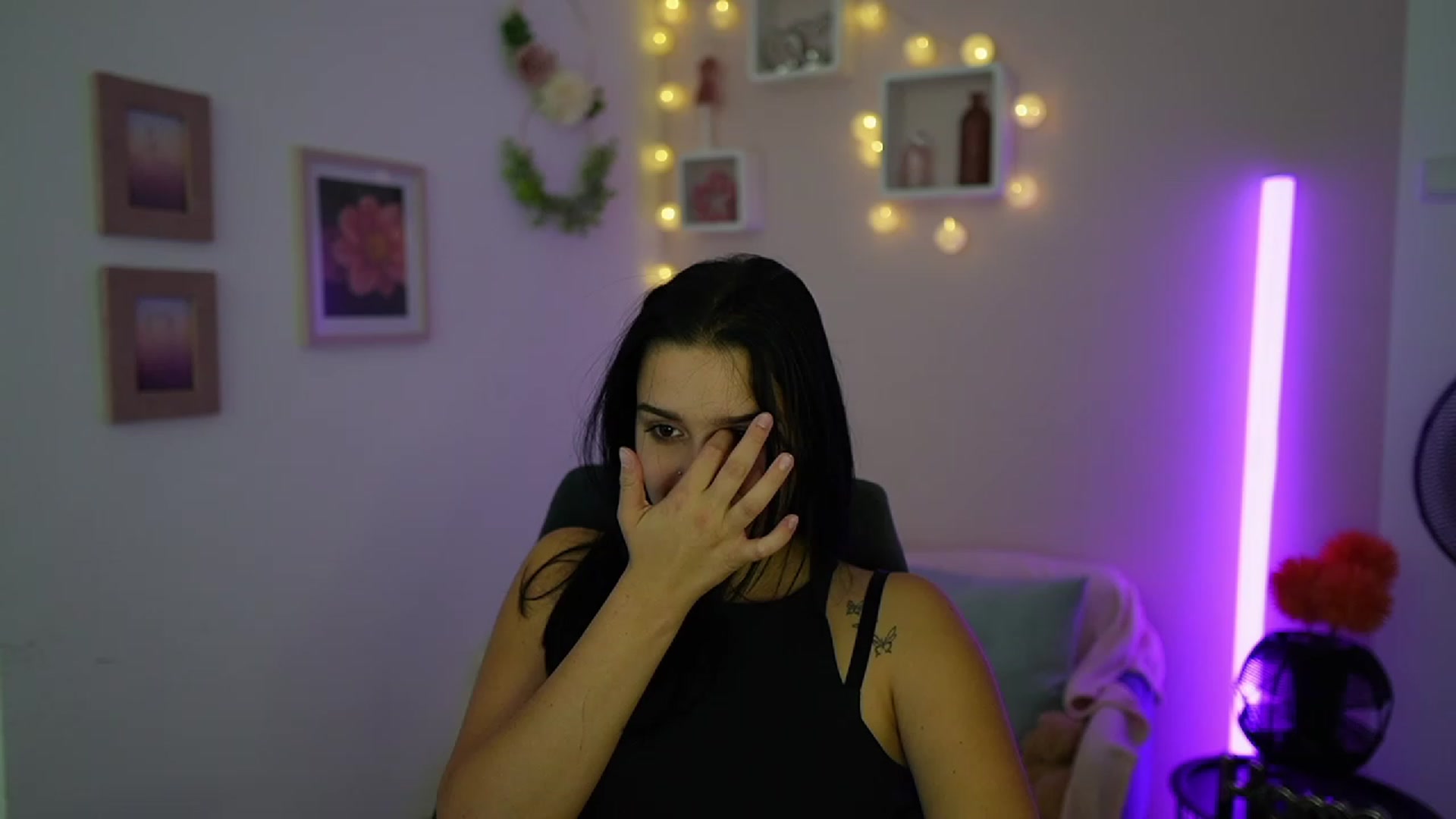 Gallery image thumbnail from Sola_Zola18's myfreecams stream on, 10/11/2023, 19:18 image 11 of 20