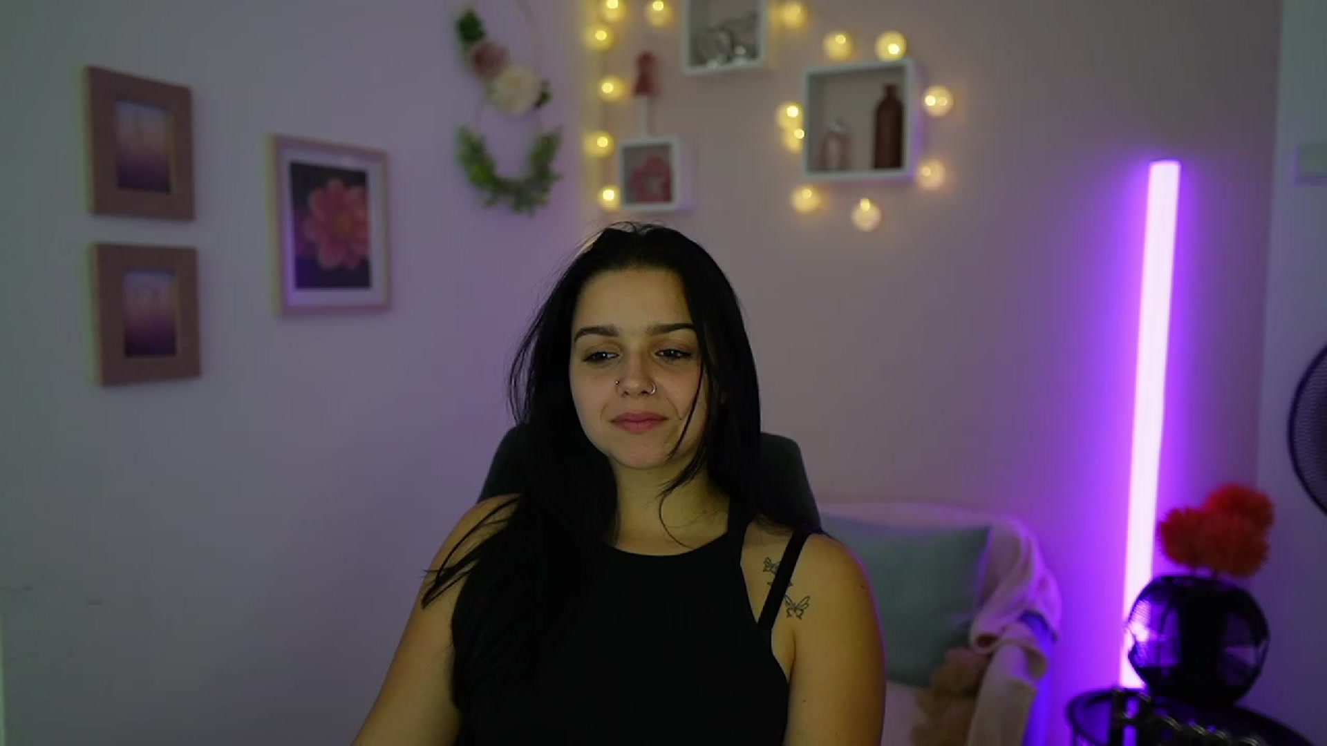 Gallery image thumbnail from Sola_Zola18's myfreecams stream on, 10/11/2023, 19:18 image 5 of 20