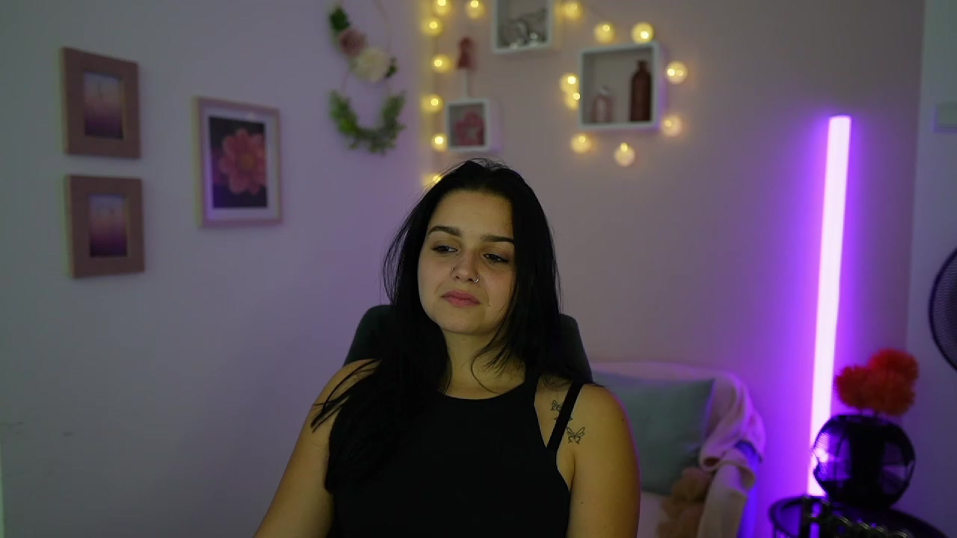 Gallery image thumbnail from Sola_Zola18's myfreecams stream on, 10/11/2023, 19:18 image 6 of 20