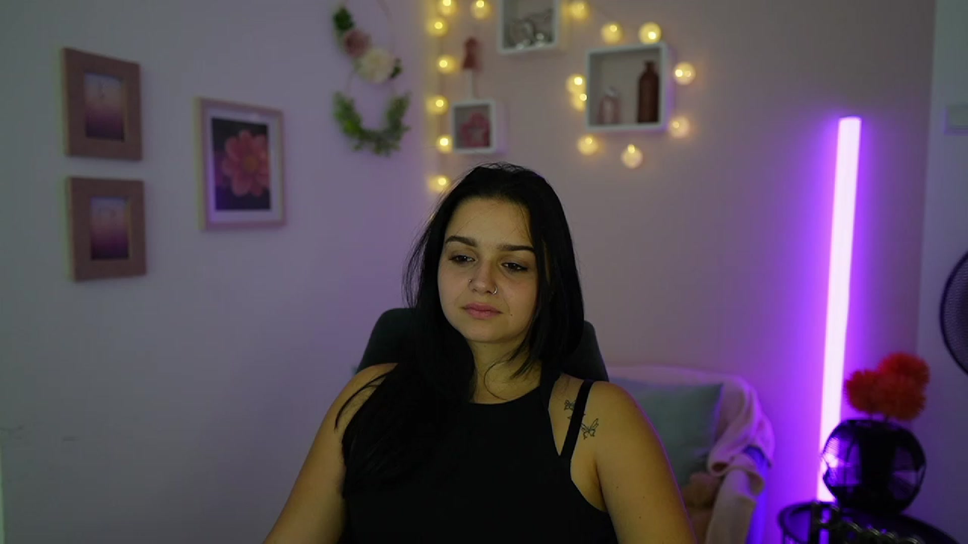 Gallery image thumbnail from Sola_Zola18's myfreecams stream on, 10/11/2023, 19:18 image 9 of 20