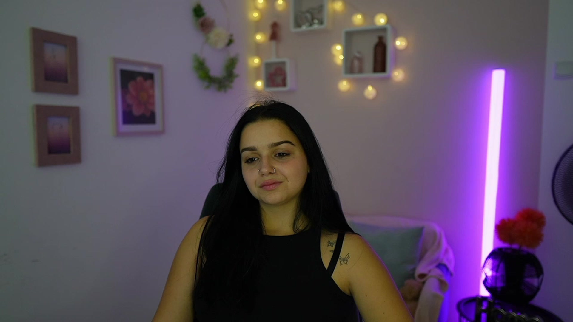 Gallery image thumbnail from Sola_Zola18's myfreecams stream on, 10/11/2023, 20:33 image 1 of 20