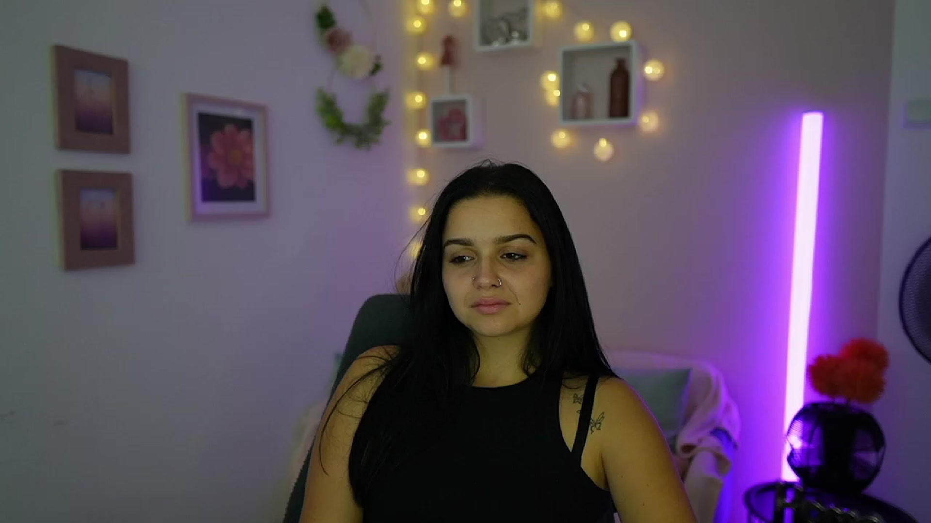 Gallery image thumbnail from Sola_Zola18's myfreecams stream on, 10/11/2023, 22:29 image 2 of 20