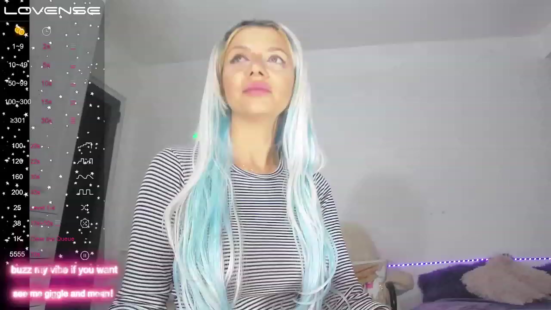 Gallery image thumbnail from SolarNicky's myfreecams stream on, 05/15/2023, 02:37 image 1 of 20