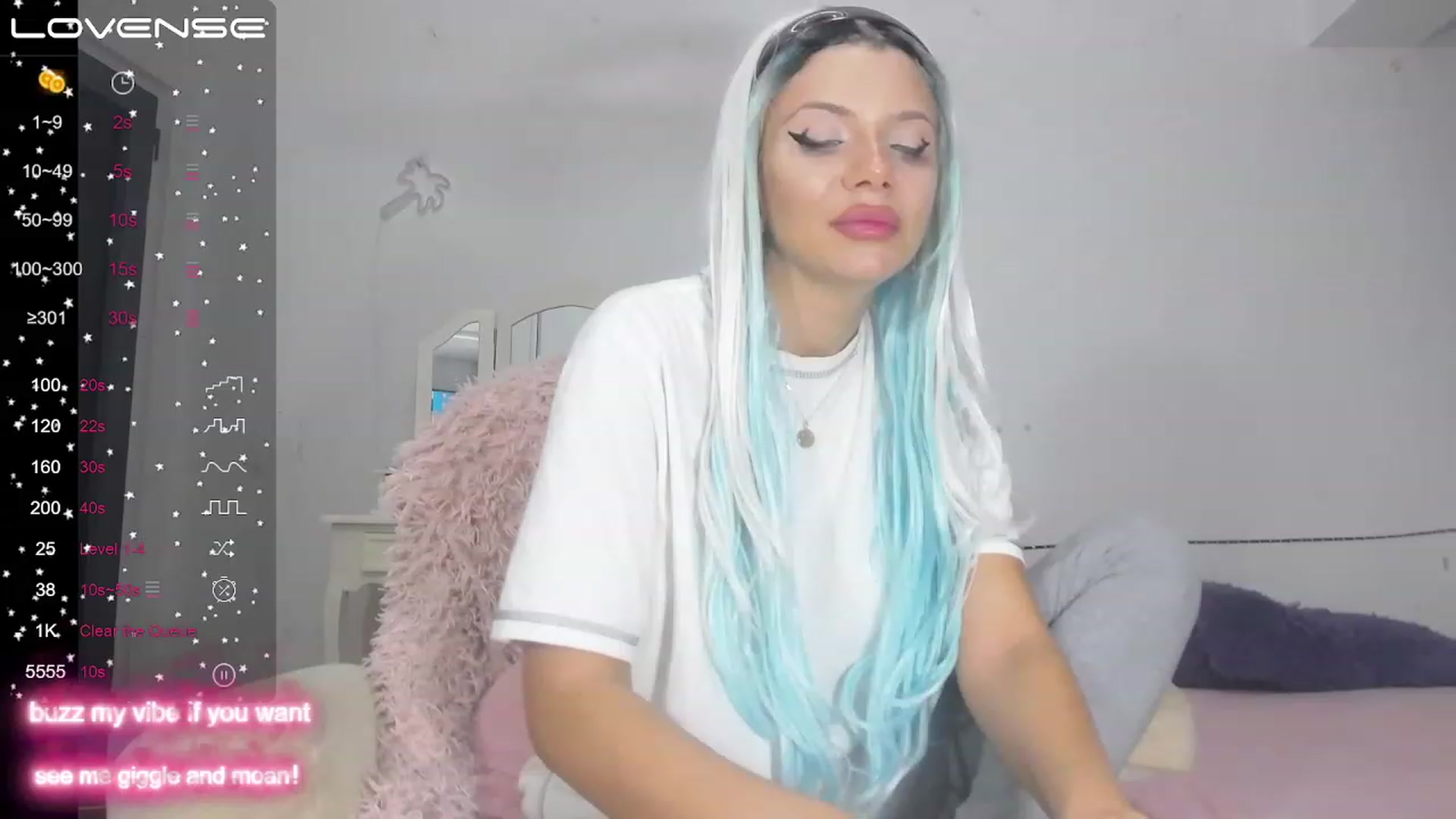 Gallery image thumbnail from SolarNicky's myfreecams stream on, 05/23/2023, 24:25 image 11 of 20