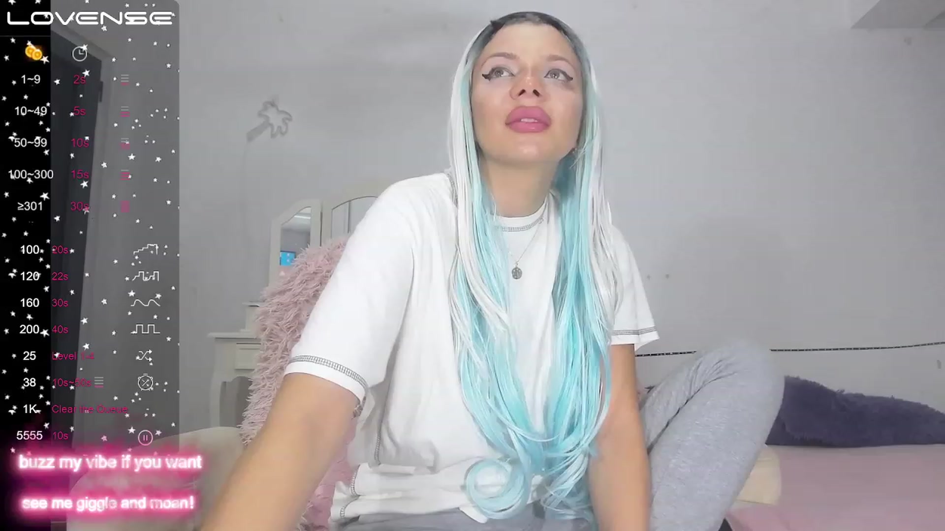 Gallery image thumbnail from SolarNicky's myfreecams stream on, 05/23/2023, 24:25 image 13 of 20