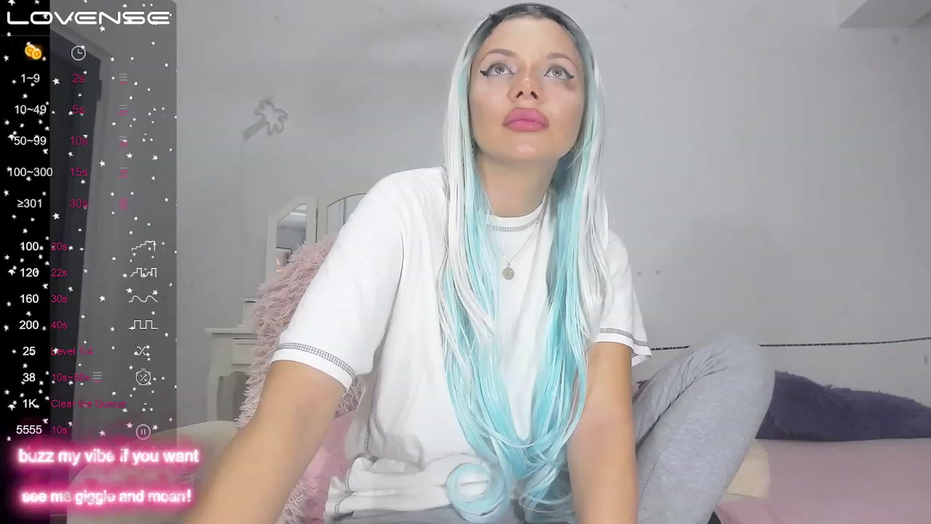 Gallery image thumbnail from SolarNicky's myfreecams stream on, 05/23/2023, 24:25 image 14 of 20