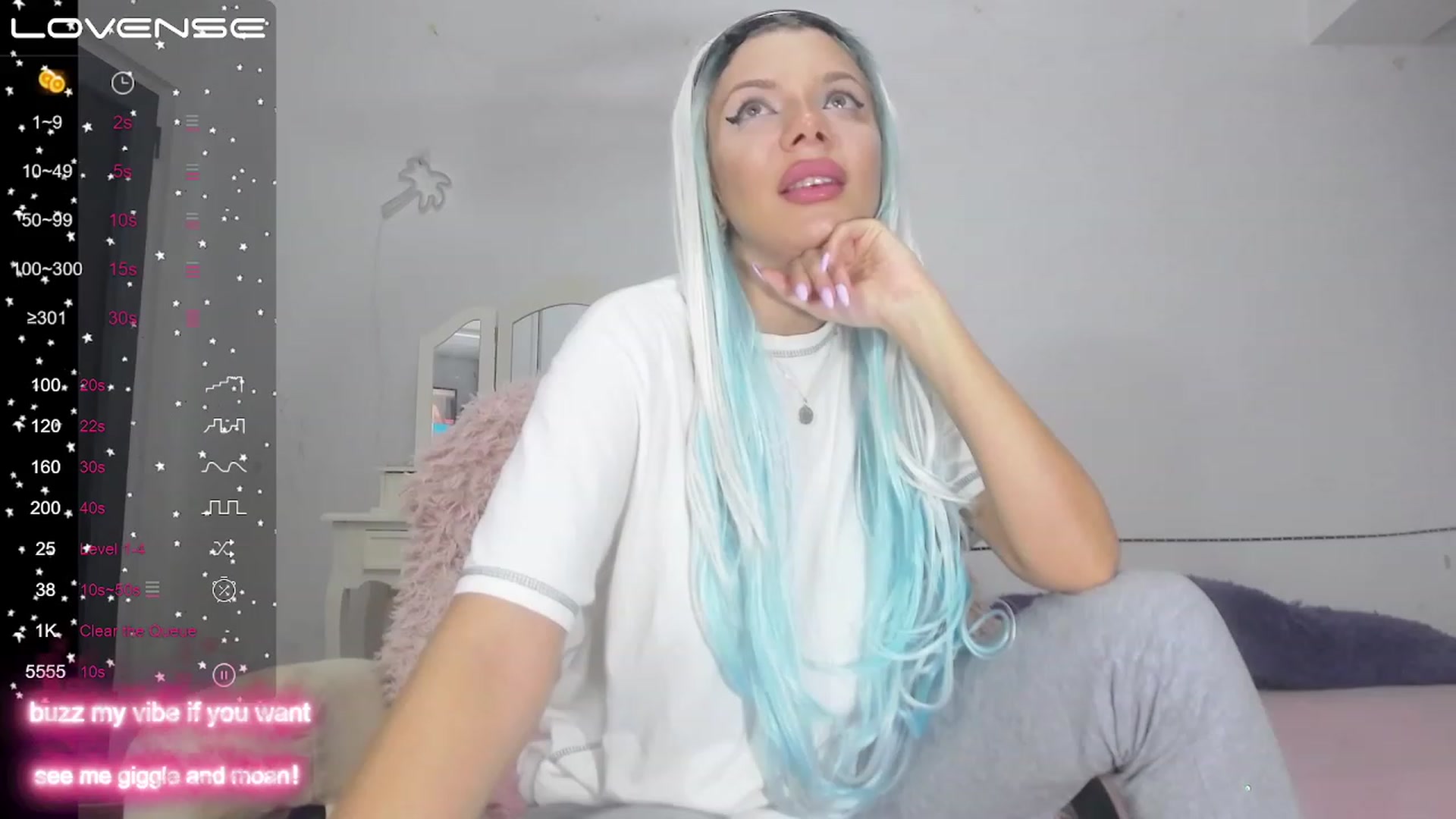 Gallery image thumbnail from SolarNicky's myfreecams stream on, 05/23/2023, 24:25 image 7 of 20
