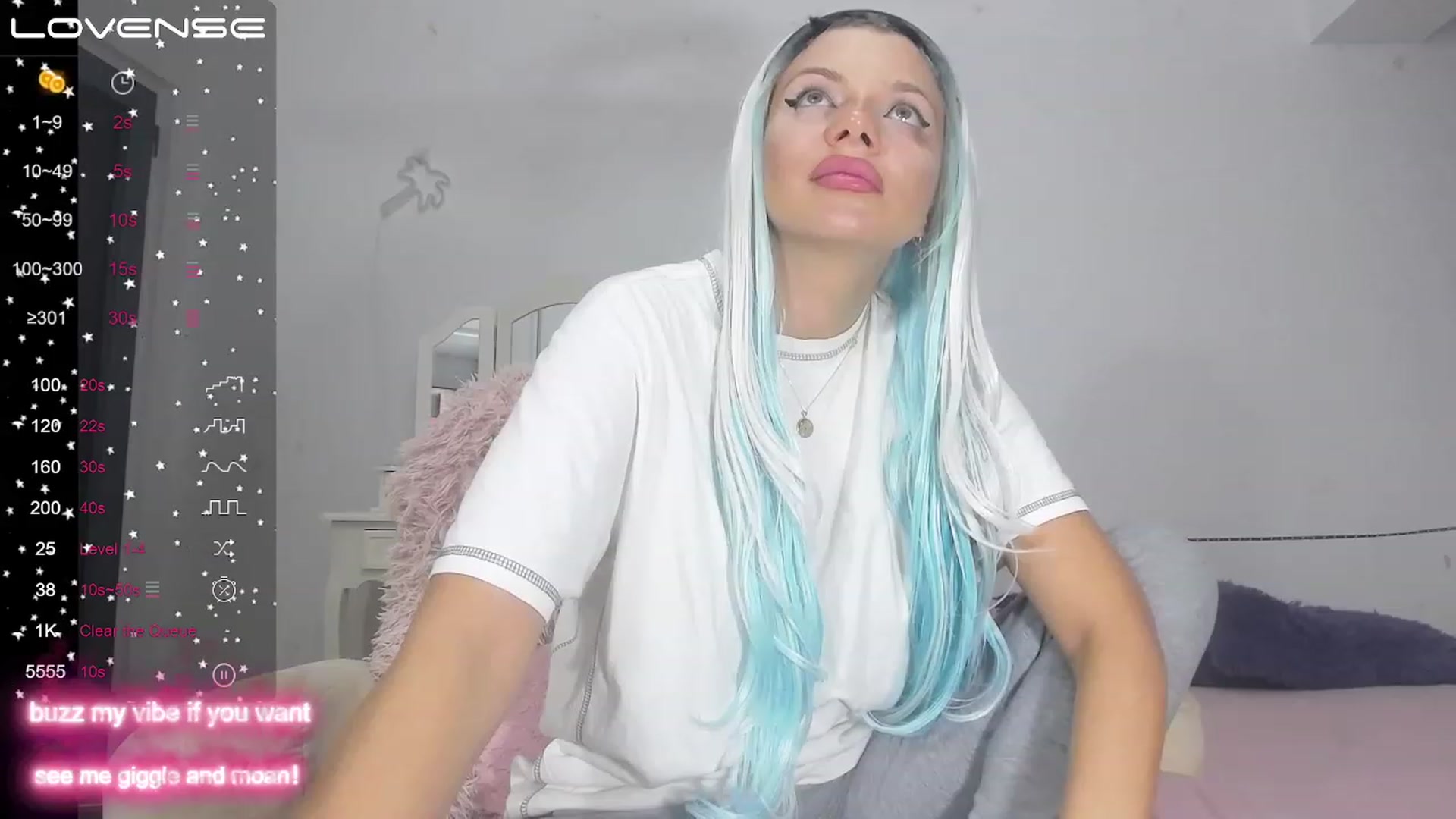 Gallery image thumbnail from SolarNicky's myfreecams stream on, 05/23/2023, 24:25 image 16 of 20