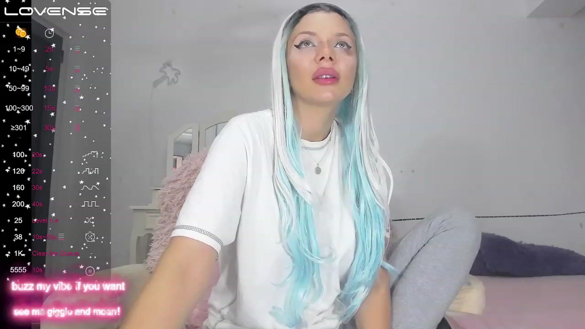 Gallery image thumbnail from SolarNicky's myfreecams stream on, 05/23/2023, 24:25 image 20 of 20