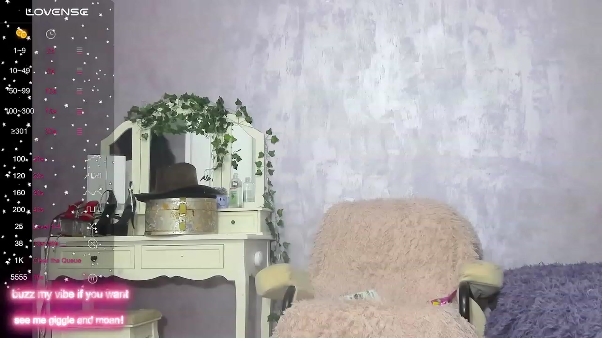 Gallery image thumbnail from SolarNicky's myfreecams stream on, 10/08/2023, 23:08 image 5 of 20