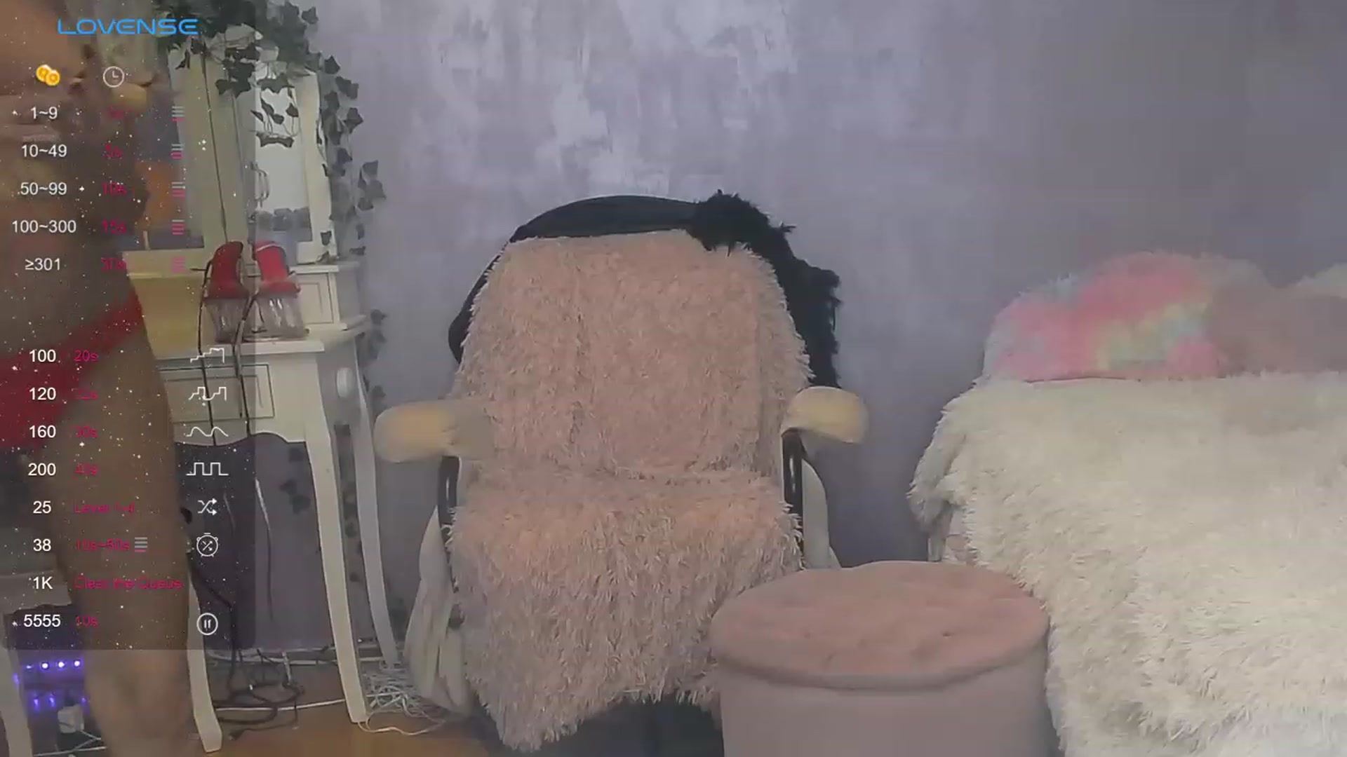 Gallery image thumbnail from SolarNicky's myfreecams stream on, 03/19/2024, 03:38 image 13 of 20