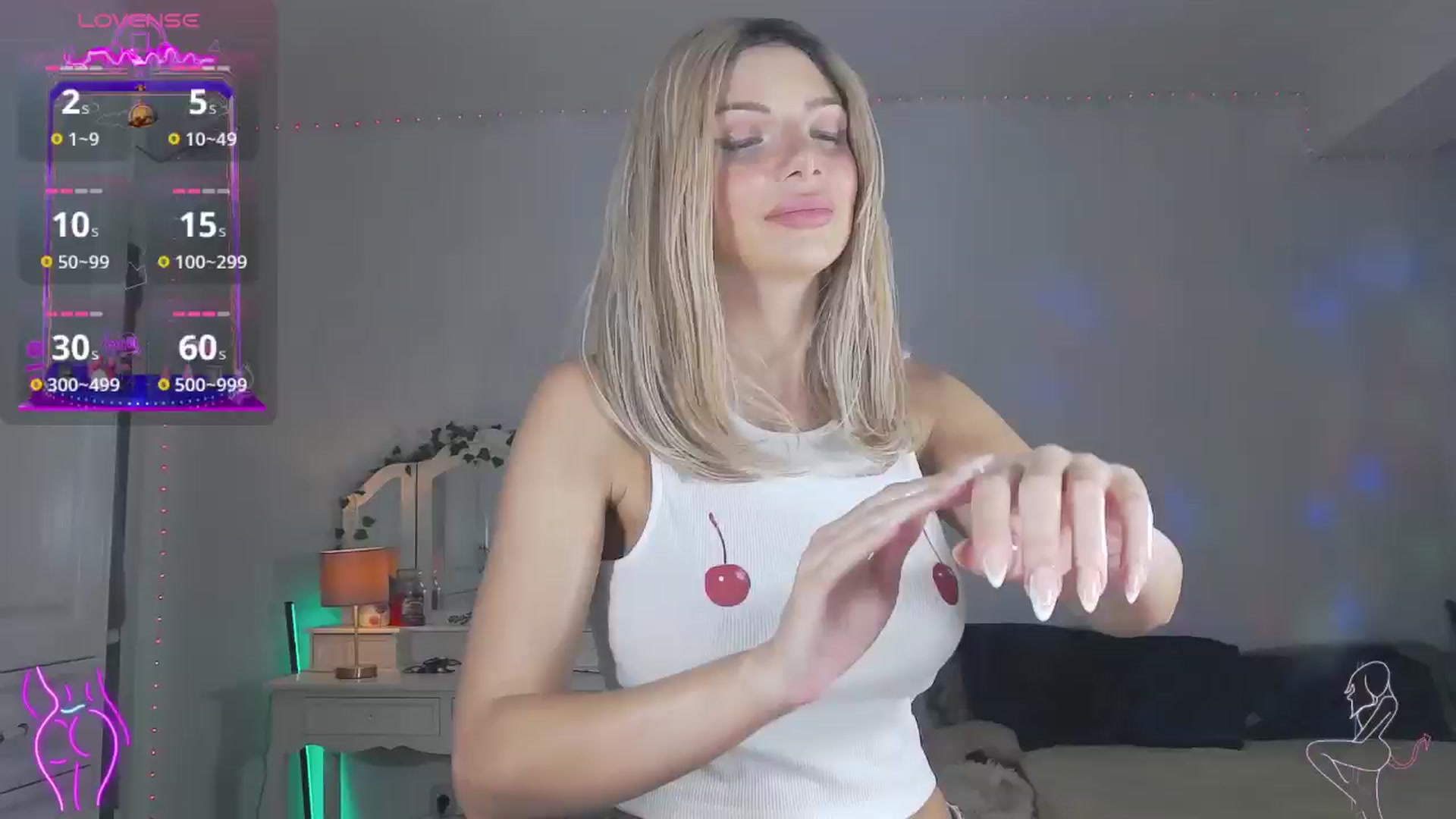Gallery image thumbnail from SolarNicky's myfreecams stream on, 04/07/2025, 24:00 image 6 of 20