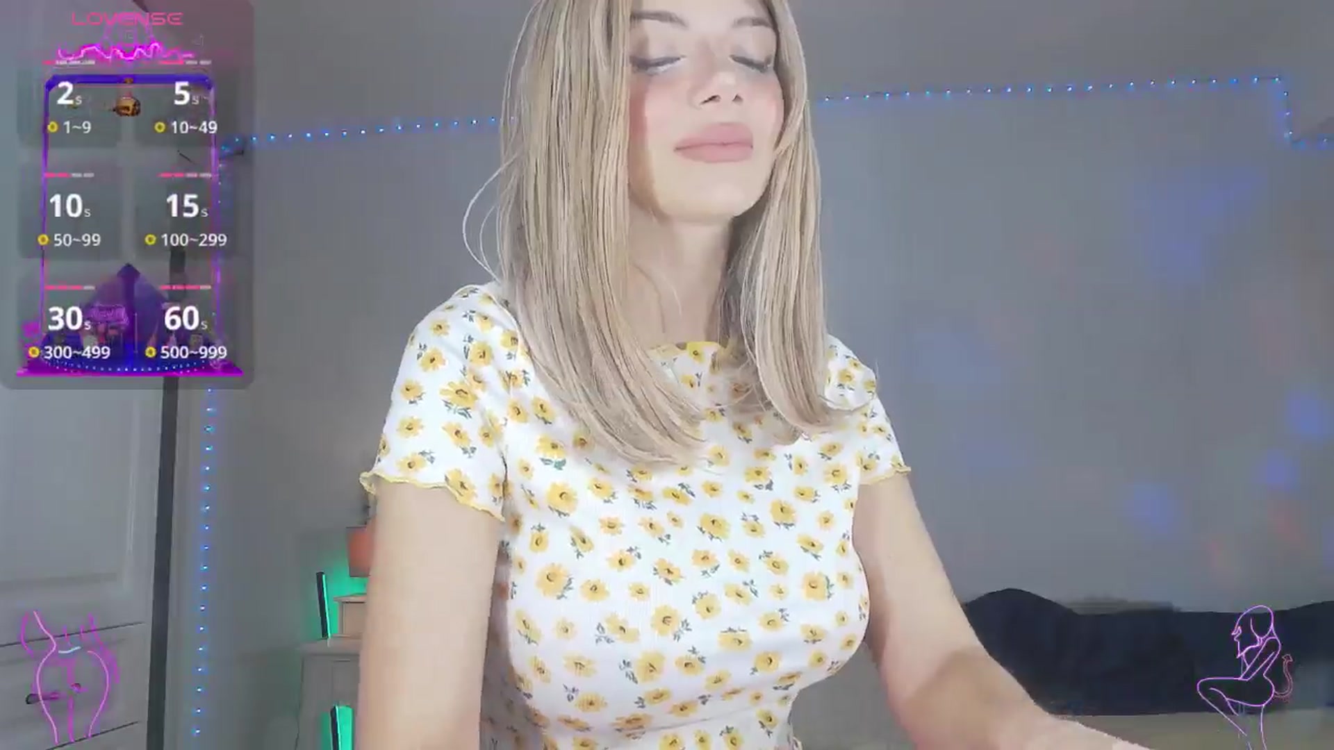 Gallery image thumbnail from SolarNicky's myfreecams stream on, 04/07/2025, 23:59 image 4 of 20