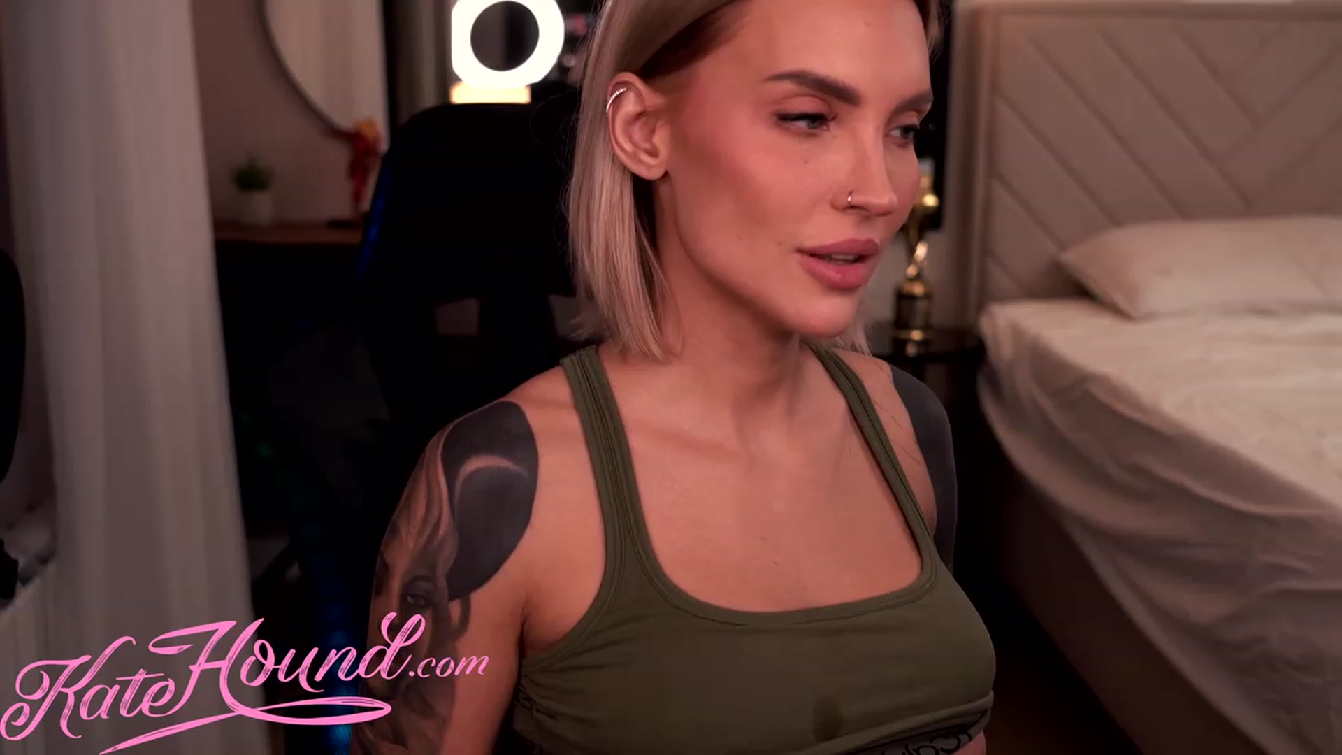 Gallery image thumbnail from Solarkate_'s myfreecams stream on, 07/19/2023, 20:30 image 5 of 20