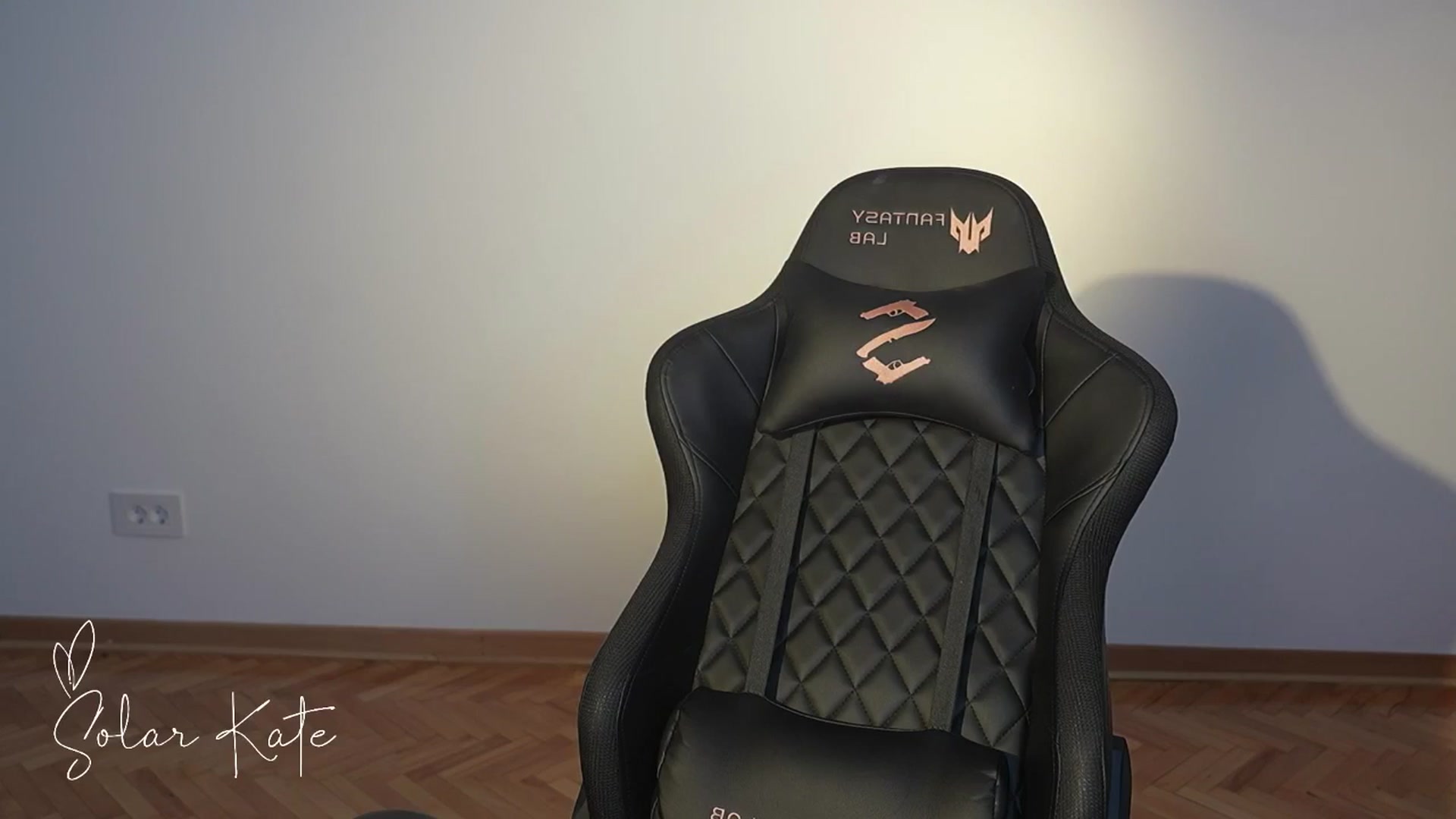 Gallery image thumbnail from Solarkate_'s myfreecams stream on, 12/19/2024, 21:25 image 3 of 20