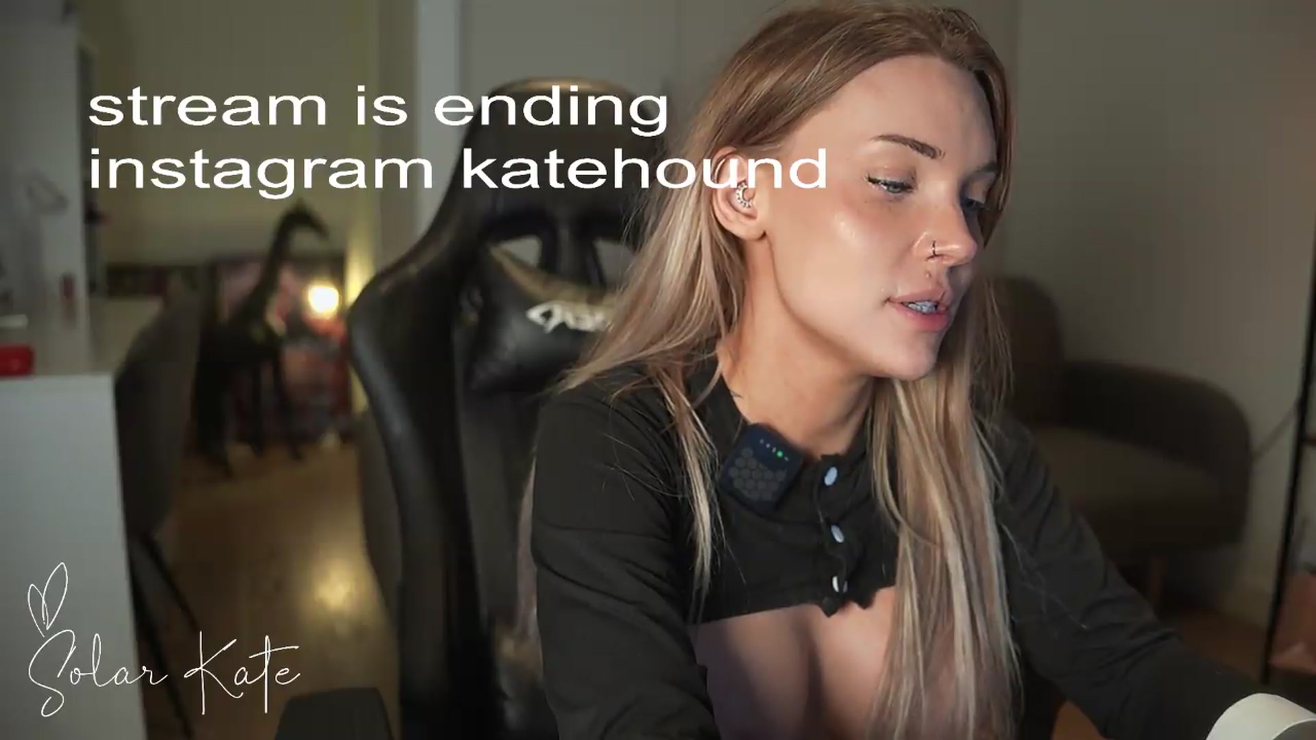 Gallery image thumbnail from Solarkate_'s myfreecams stream on, 08/28/2026, 22:30 image 19 of 20
