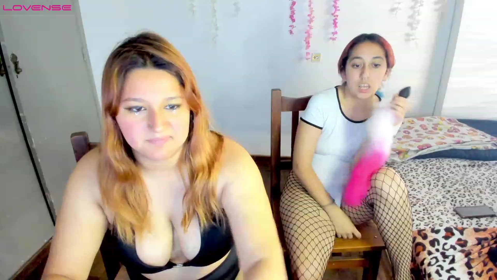 Gallery image thumbnail from Solcito's myfreecams stream on, 11/21/2022, 20:03 image 19 of 20