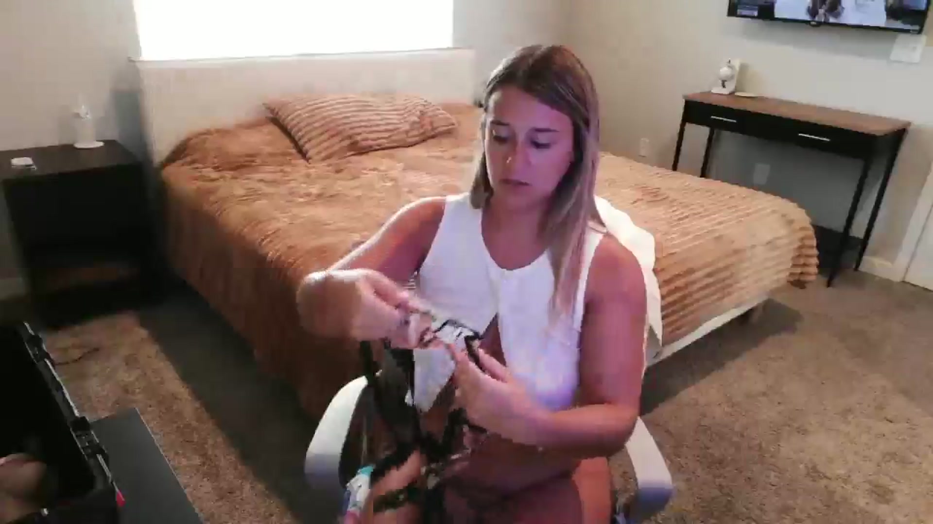 Gallery image thumbnail from Somebunny777's myfreecams stream on, 08/12/2025, 13:59 image 18 of 20