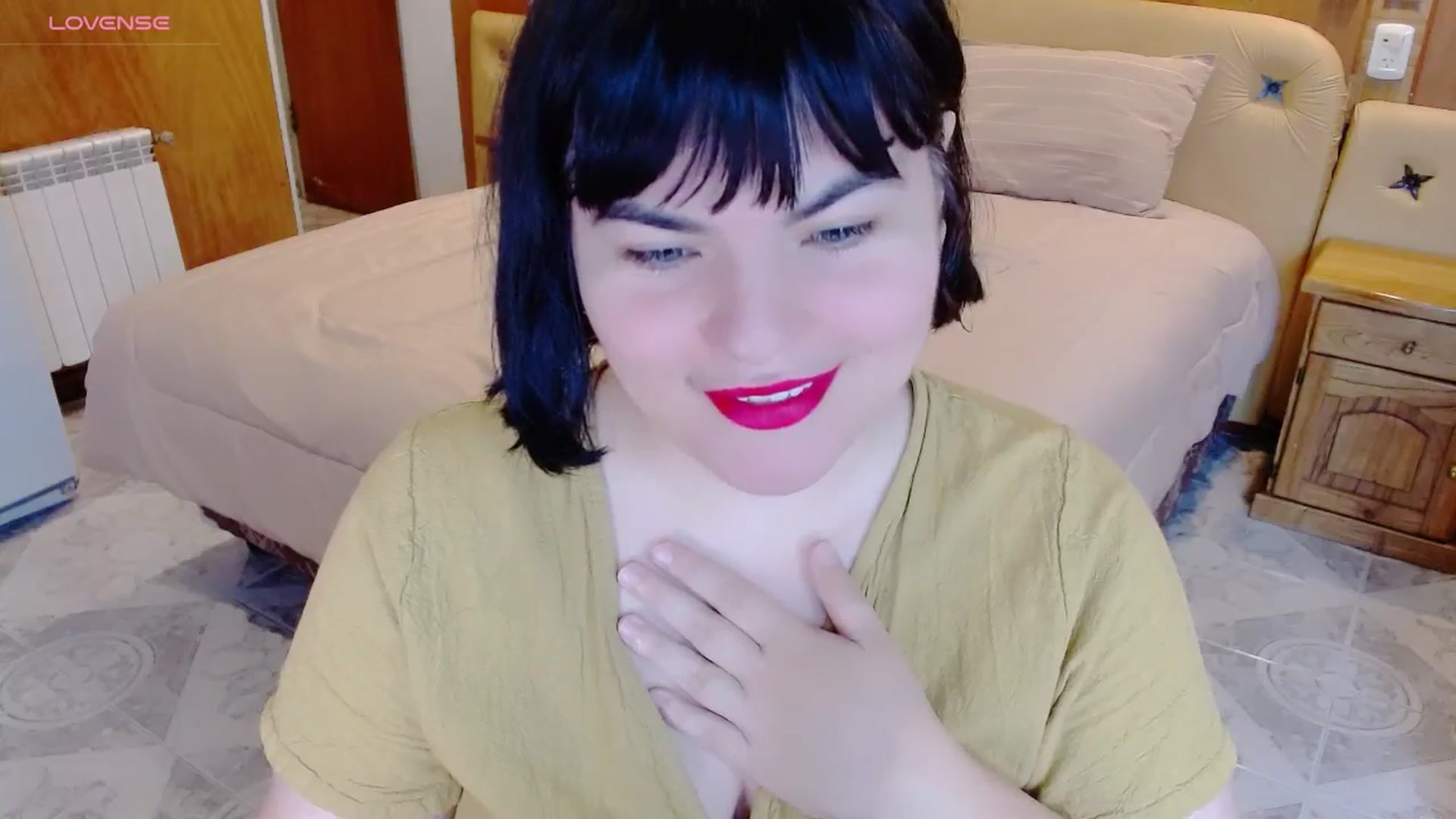 Gallery image thumbnail from SomeoneReal's myfreecams stream on, 05/12/2024, 17:47 image 3 of 20